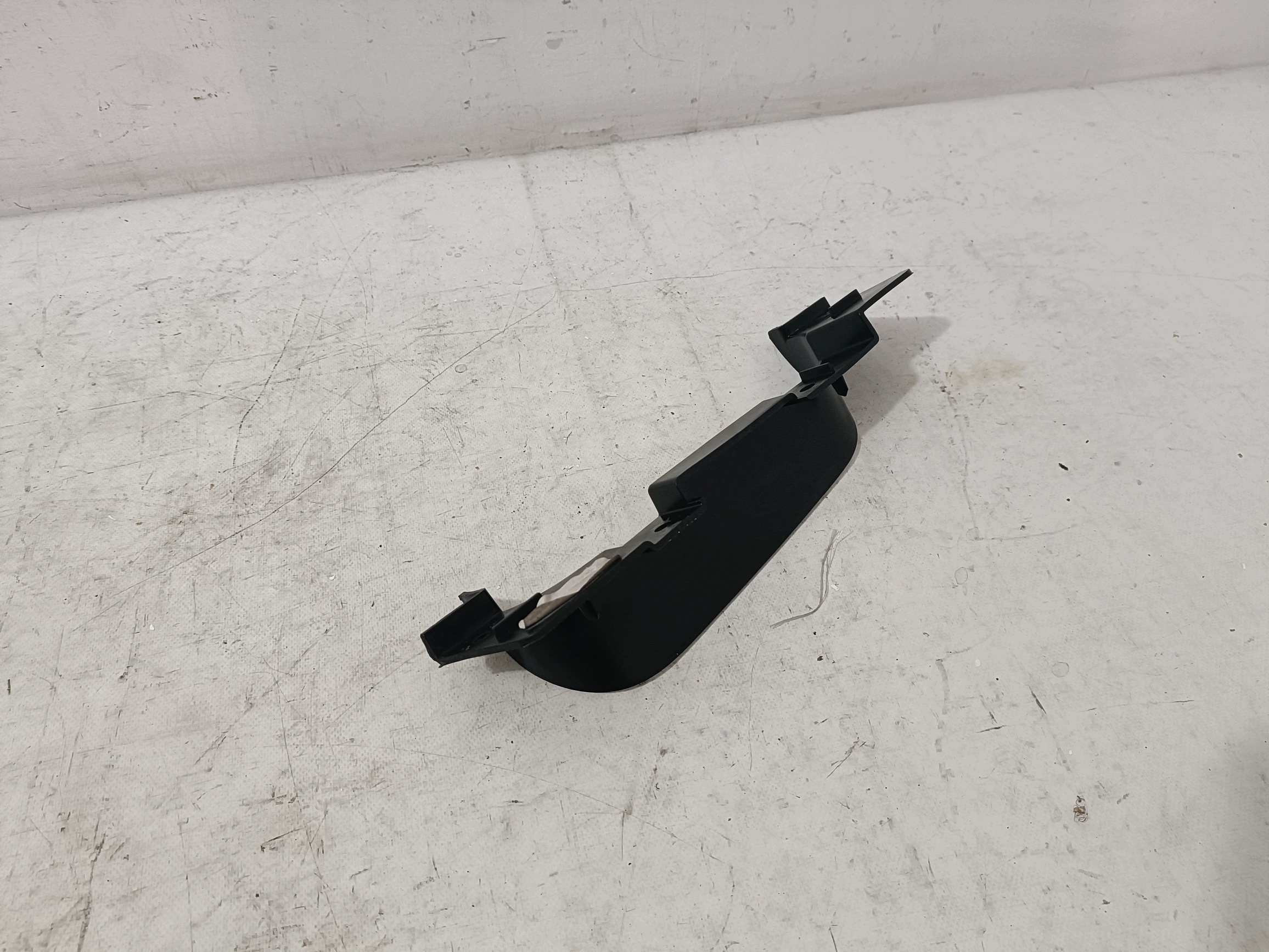 DODGE CHALLENGER 15- mudguard flap right rear 15LA221AA