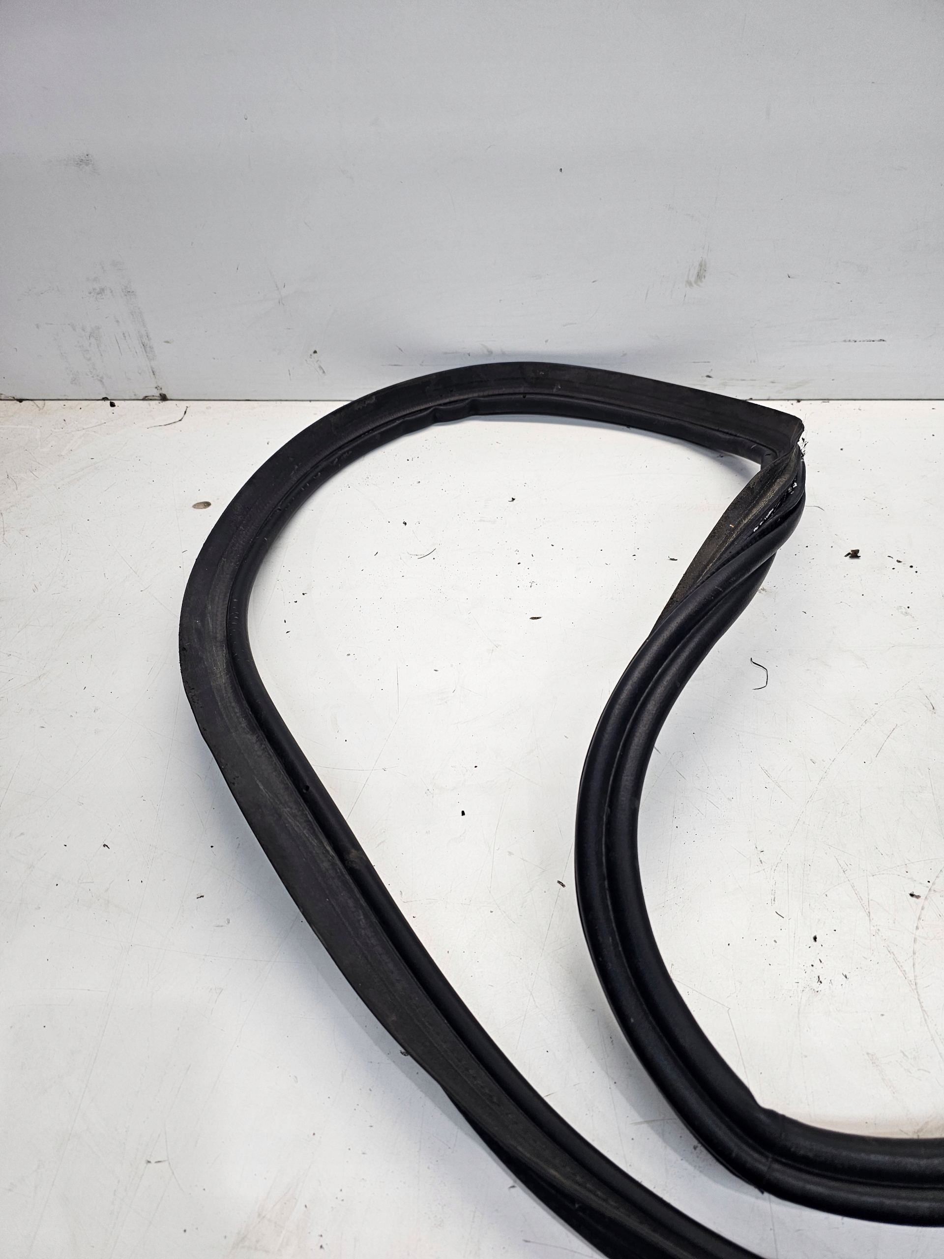 gasket bonnet boot AUDI A3 8V 8V4827705 5-door
