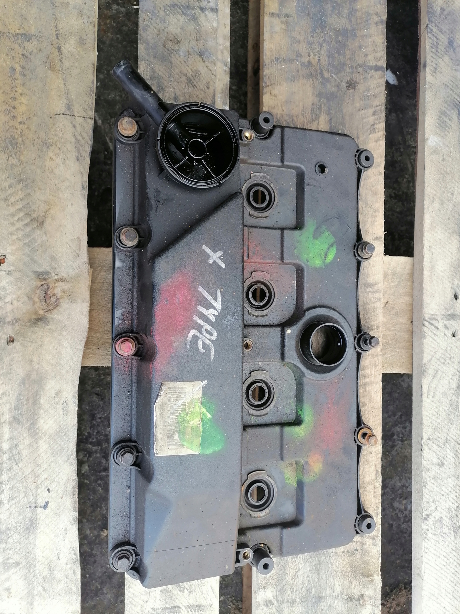 КРЫШКА КЛАПАНА XTYPE