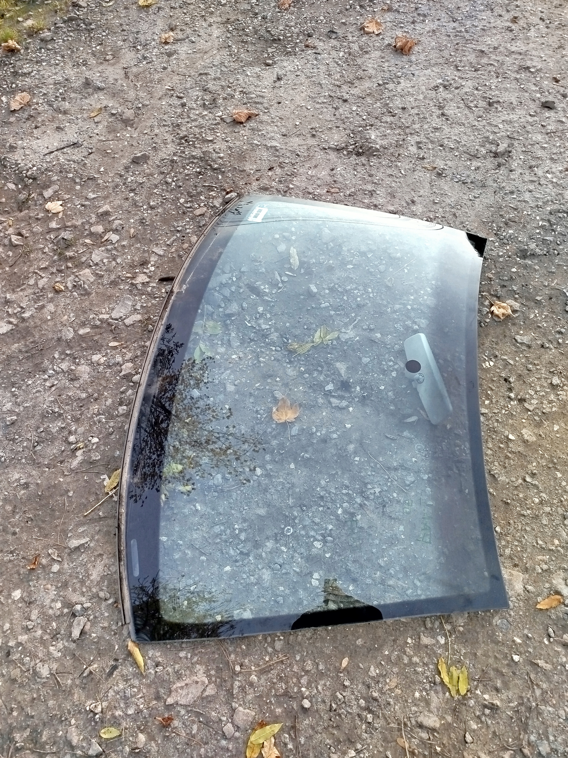 SZYBA CZOŁOWA SKODA FABIA 1 I