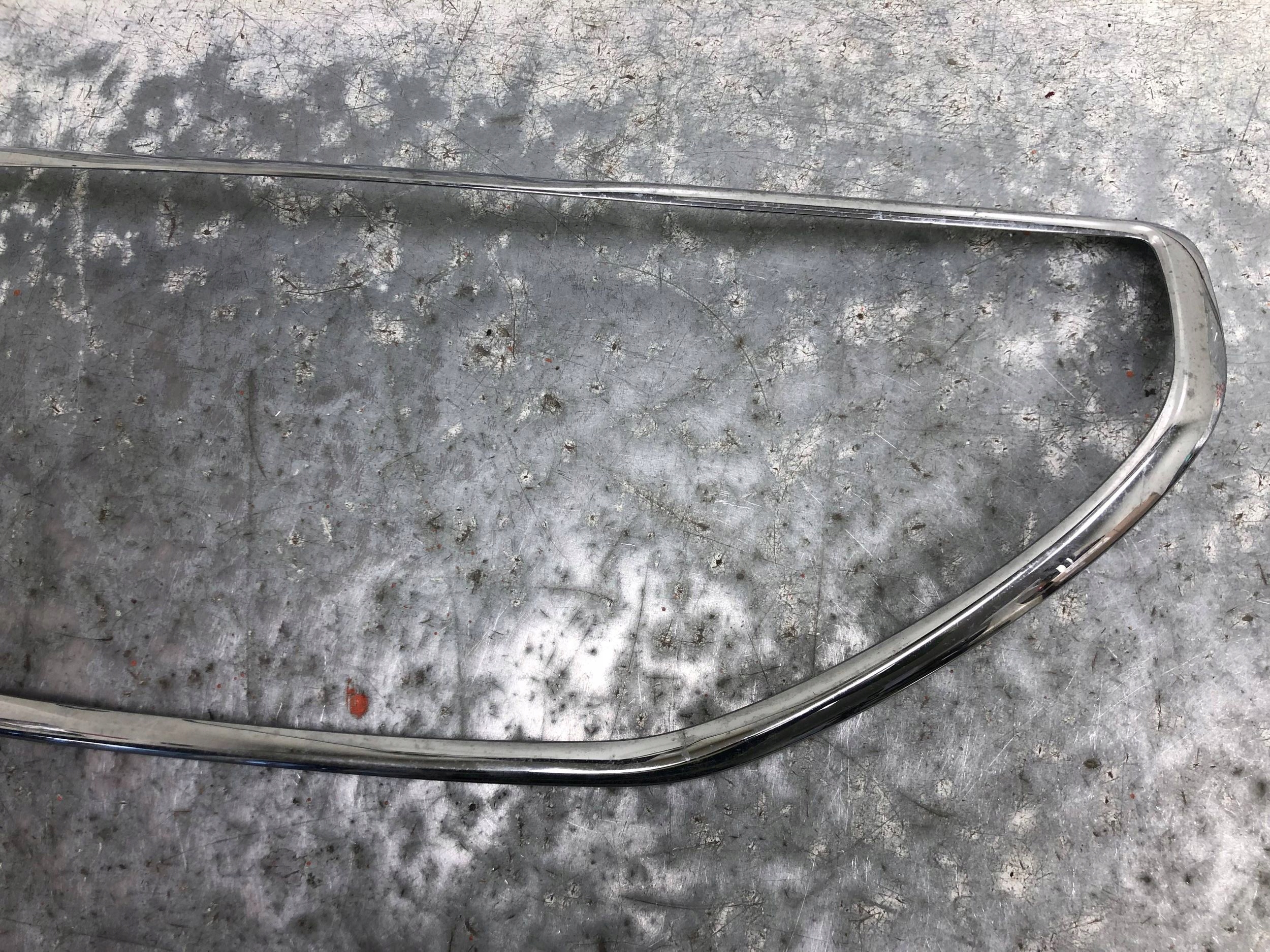 frame CHROM GRILLA PEUGEOT 208 9675526777