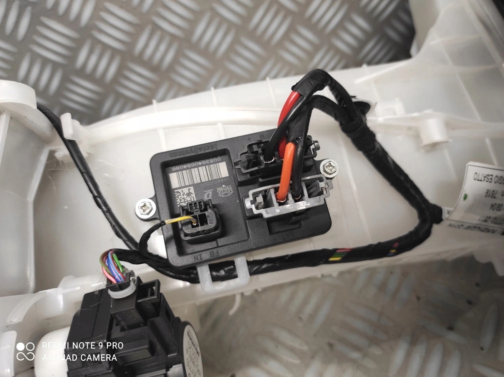 DMUCHAWA NAGRZEWNICA WENTYLATOR DMUCHAWY OPEL COMBO E TOYOTA PROACE CITY Producent części Inny