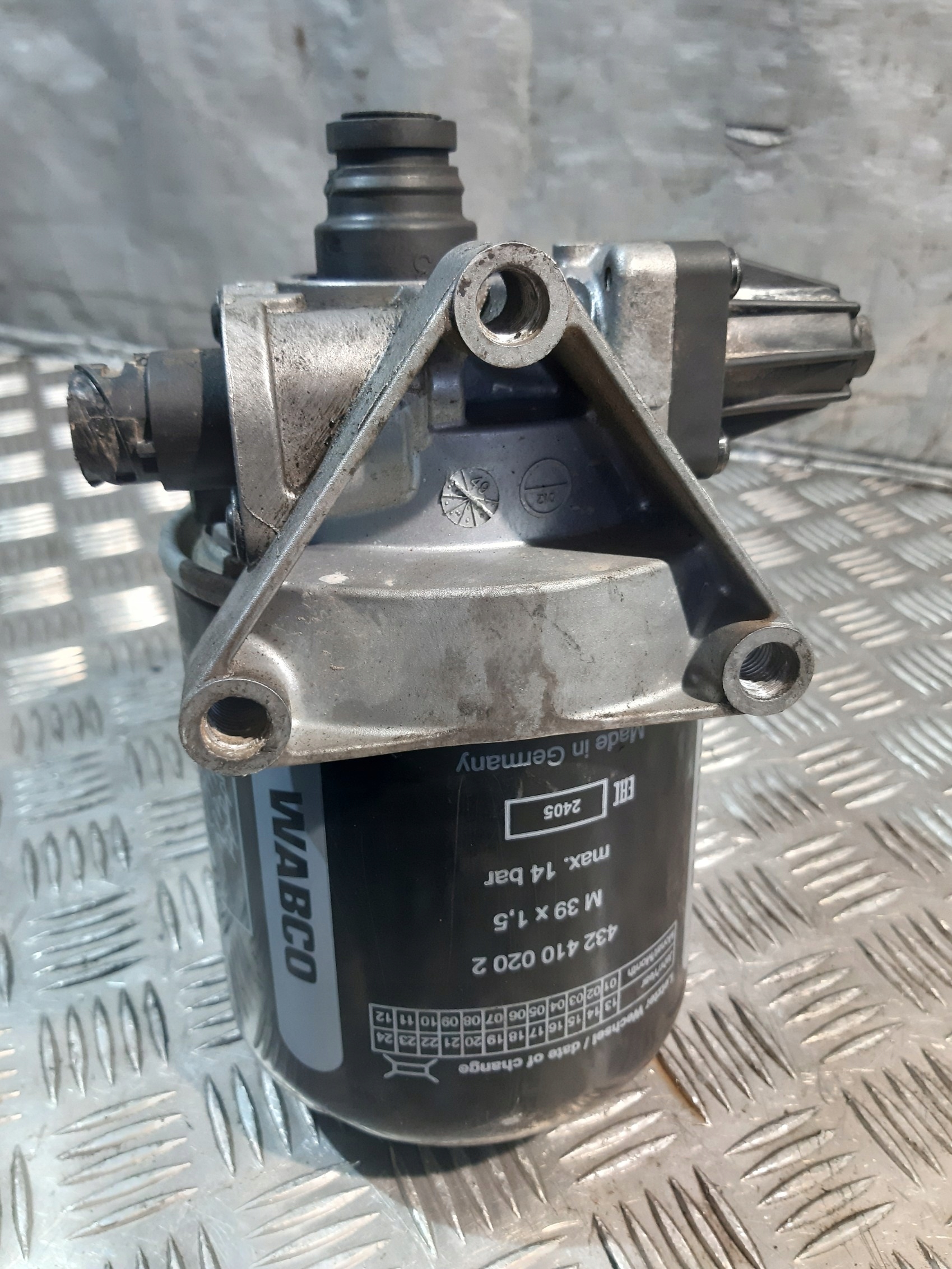 81.52102-6105 MAN Osuszacz luft WABCO