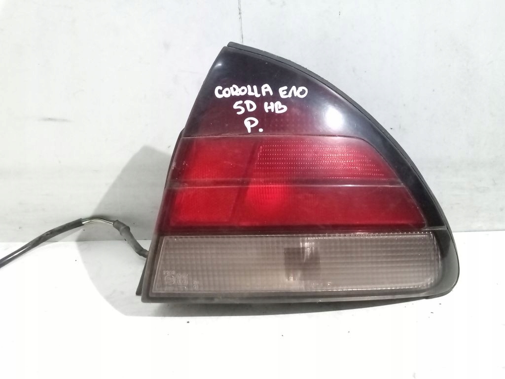 Toyota Corolla E10 5D HB light right rear part rear