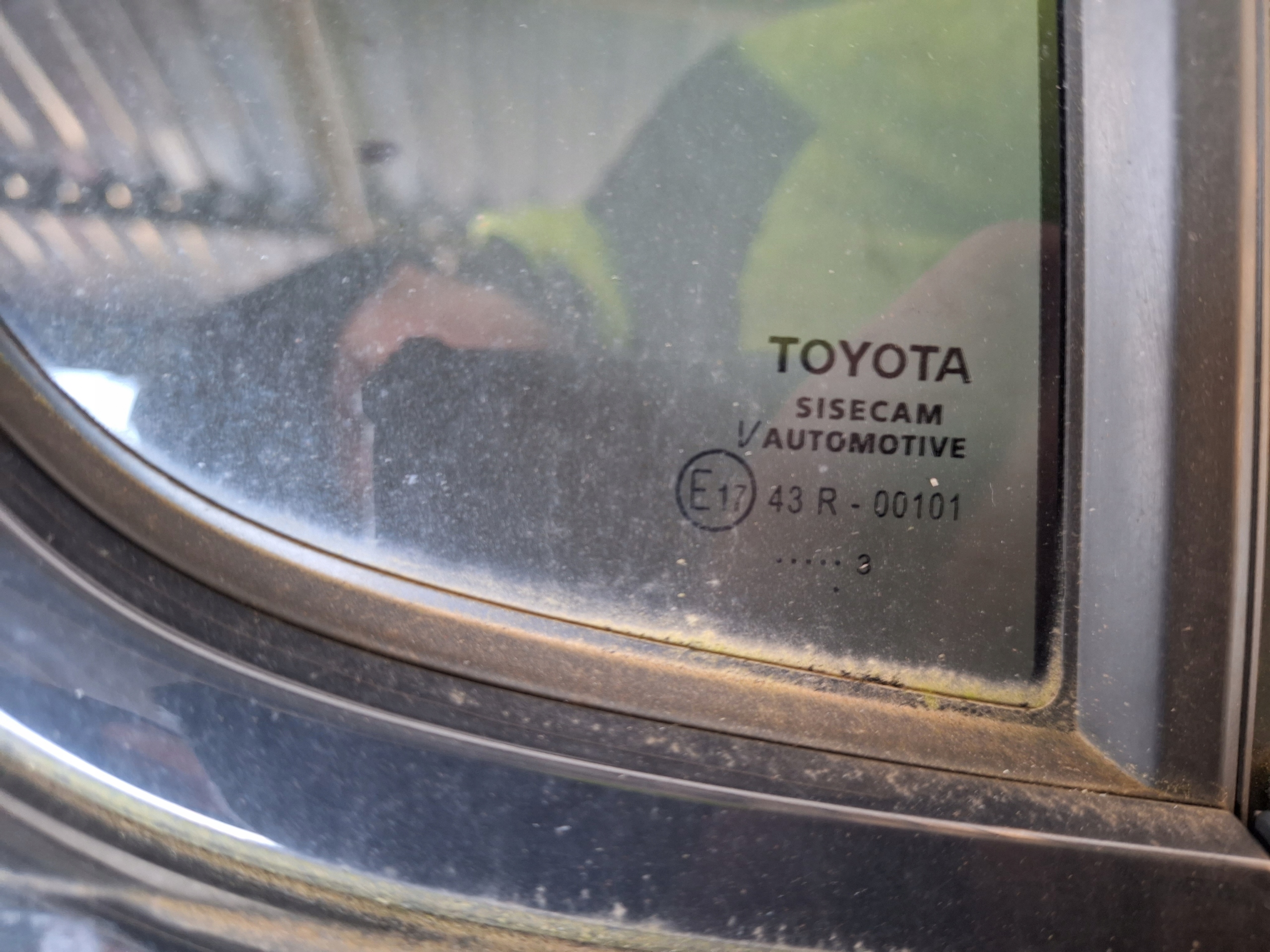 TOYOTA CH-R II 23-> Tür rechts heck 209