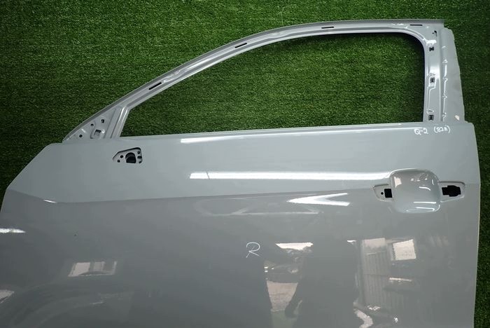 AUDI Q2 dveře levé přední předek