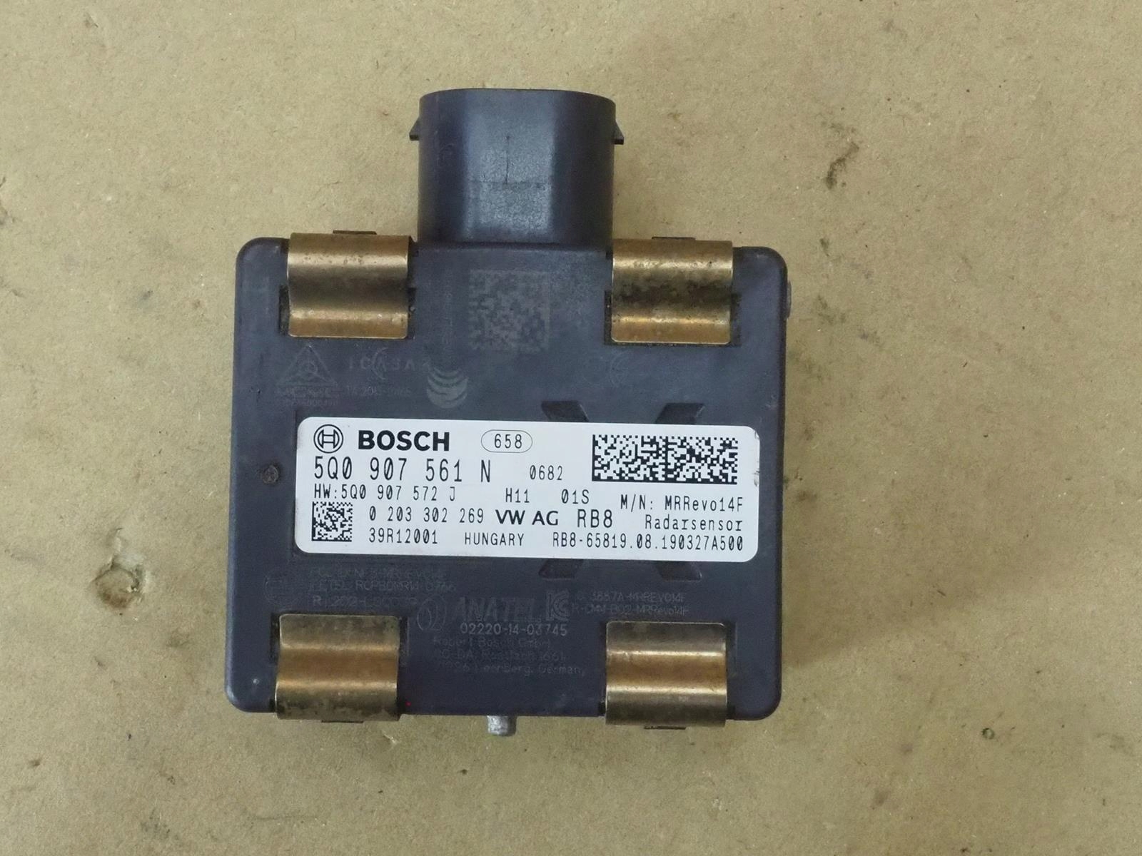 Radar Sensor Distronic 5Q0907561N VW Audi Skoda Seat