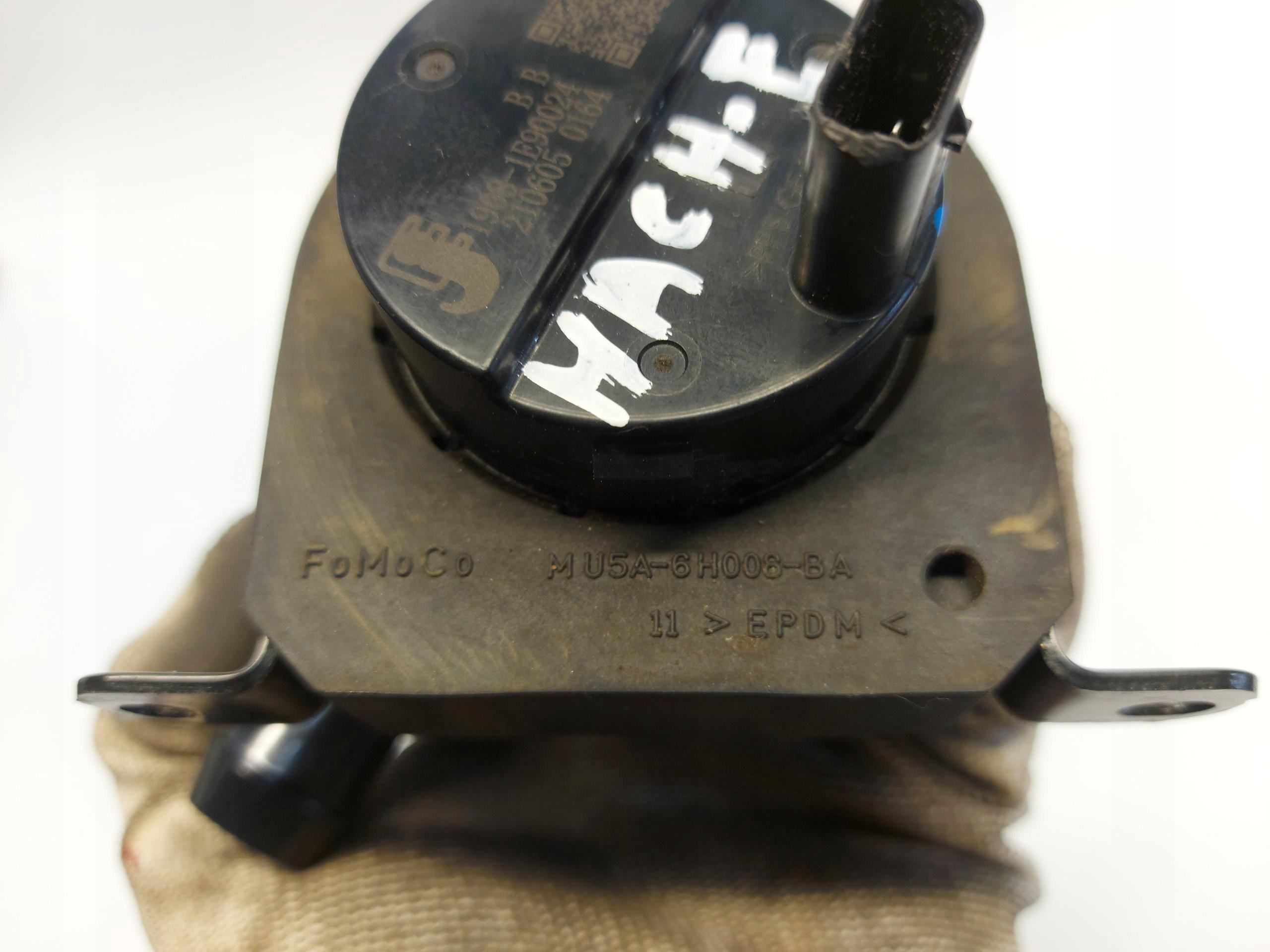 Ford Mustang Mach-E water pump electrical 1908-1E90024