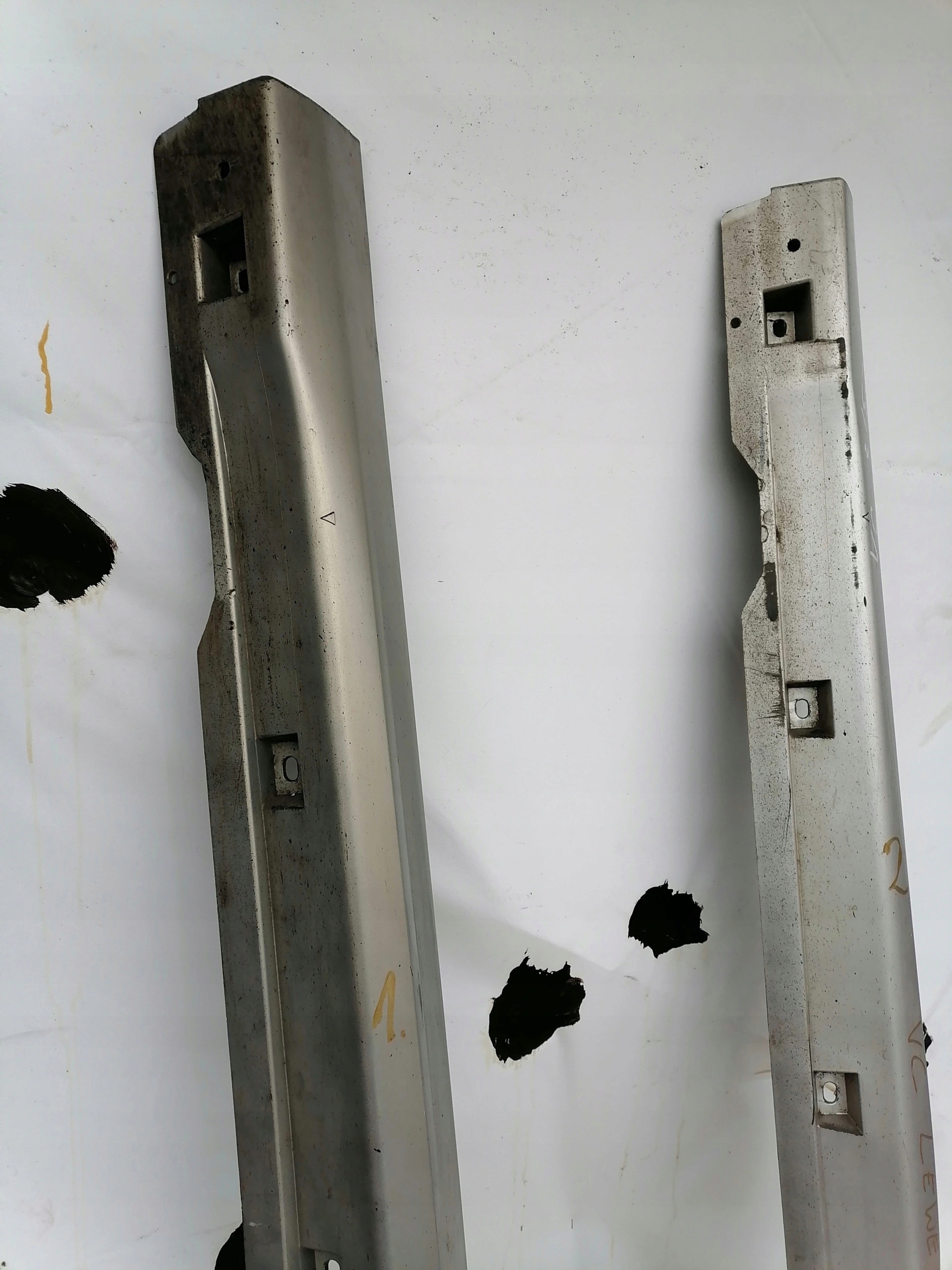 moulding threshold left OPEL VECTRA C HB Z157 24465365