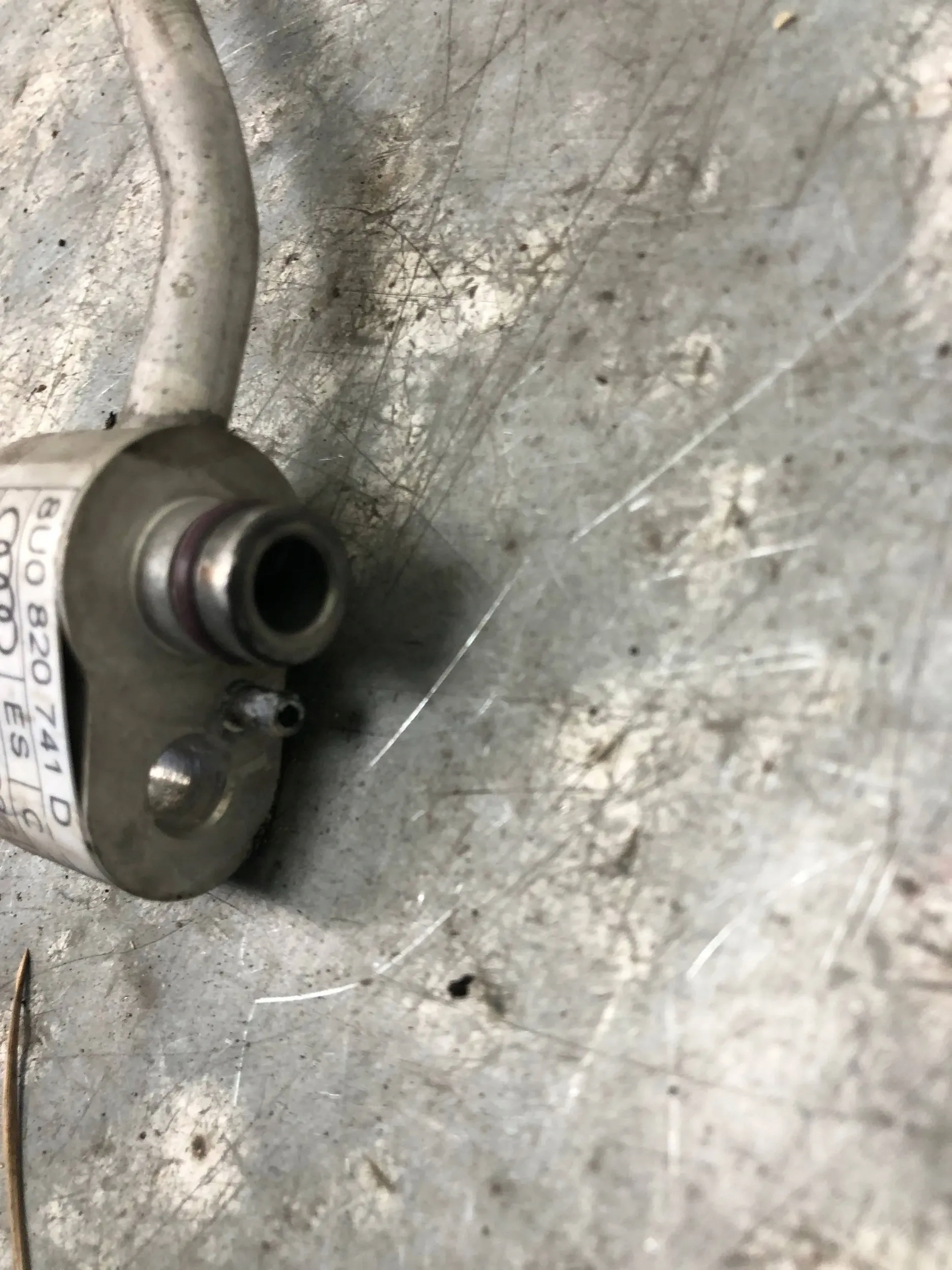 vedení klimatizaci AUDI Q3 8U 8U0820741D