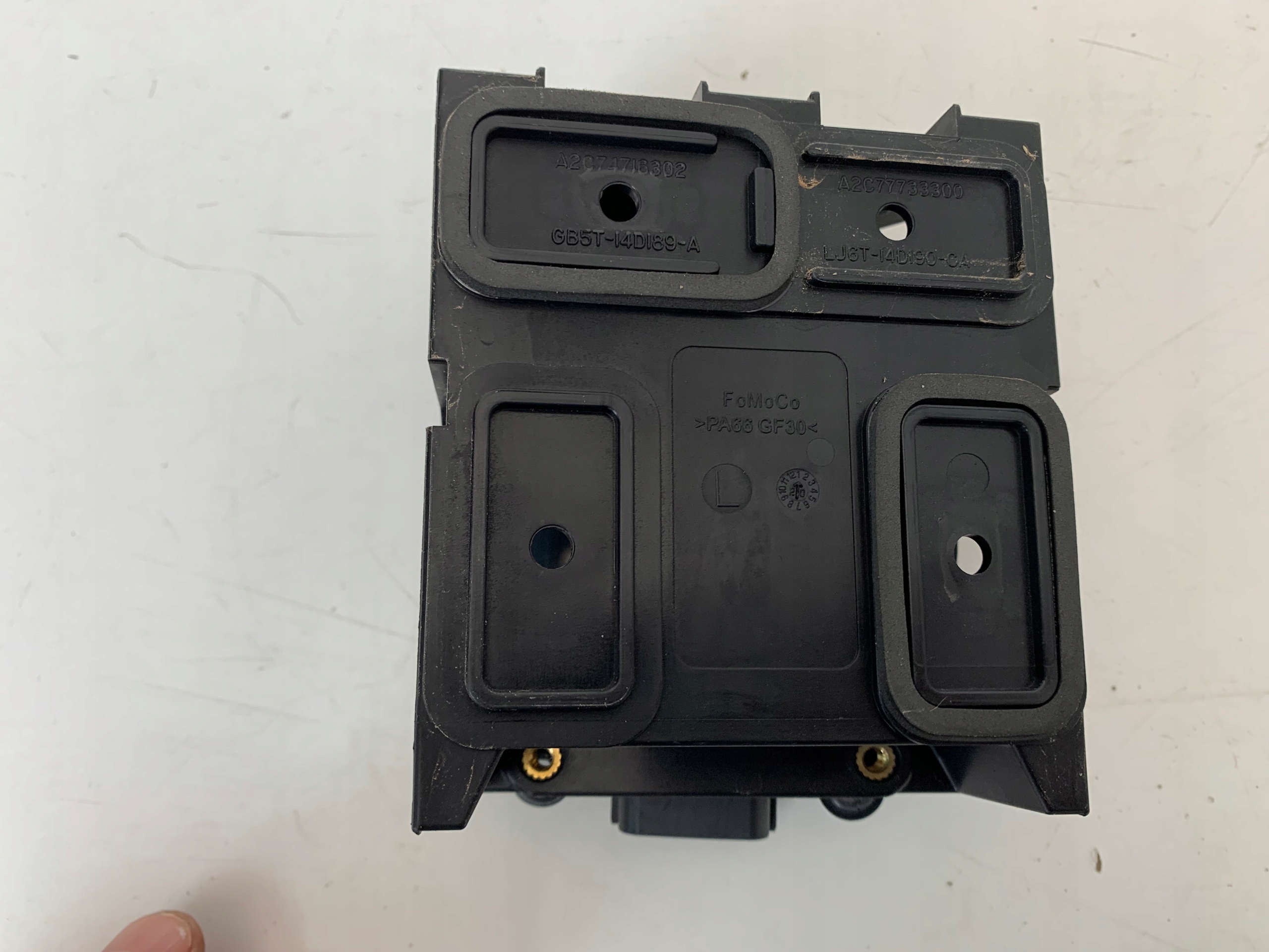 FORD KUGA MK3 RADAR MODUŁ SENSOR BLIS TYLNY TYŁ Numer katalogowy producenta LJ6T-14D599-CA