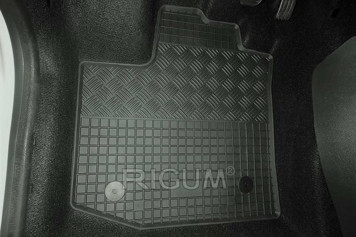 Zestaw dywaników do Dacia Dokker od 2012 Kolor czarny