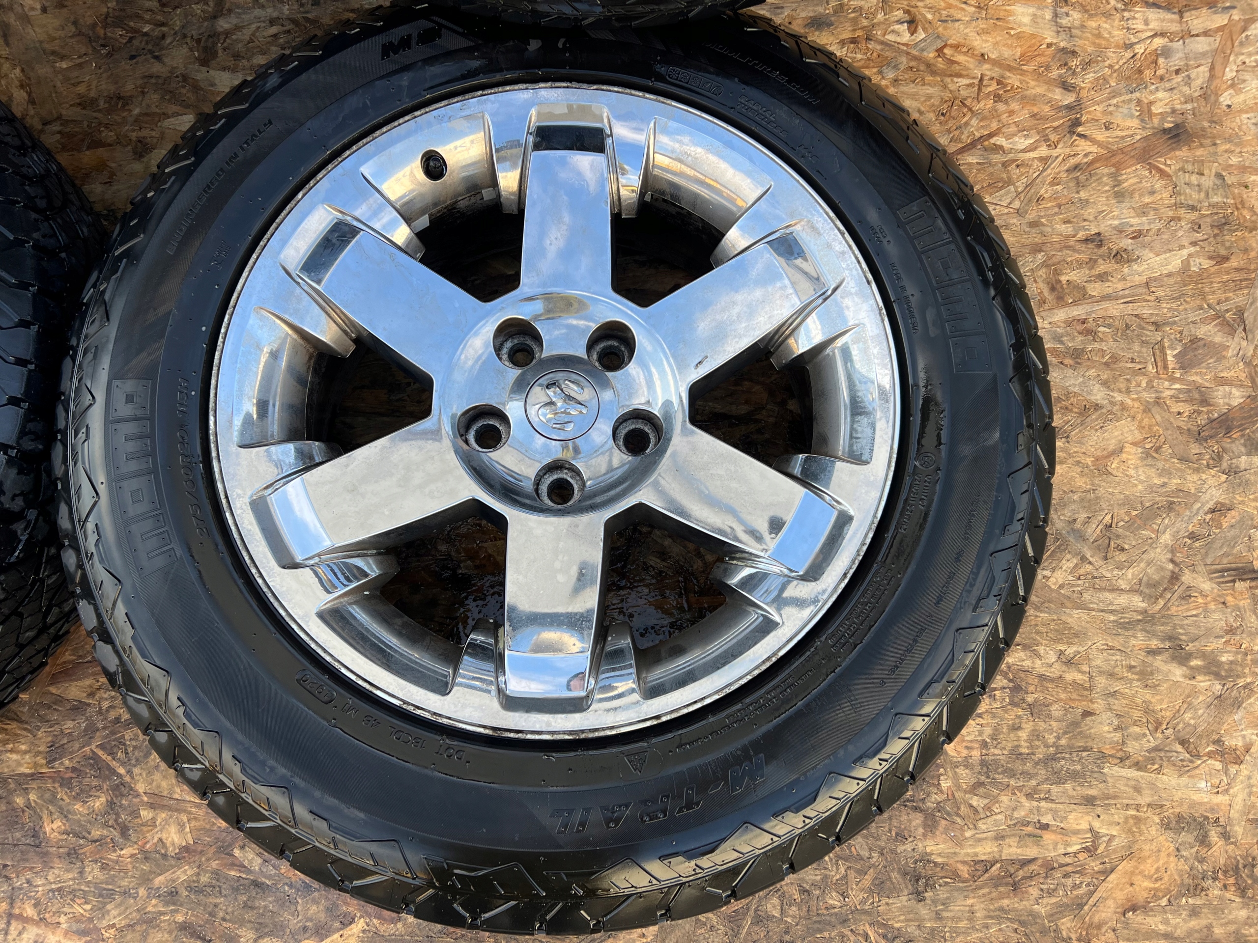 wheels discs DODGE RAM 2009R MOMO 20x9J 275/60 R20