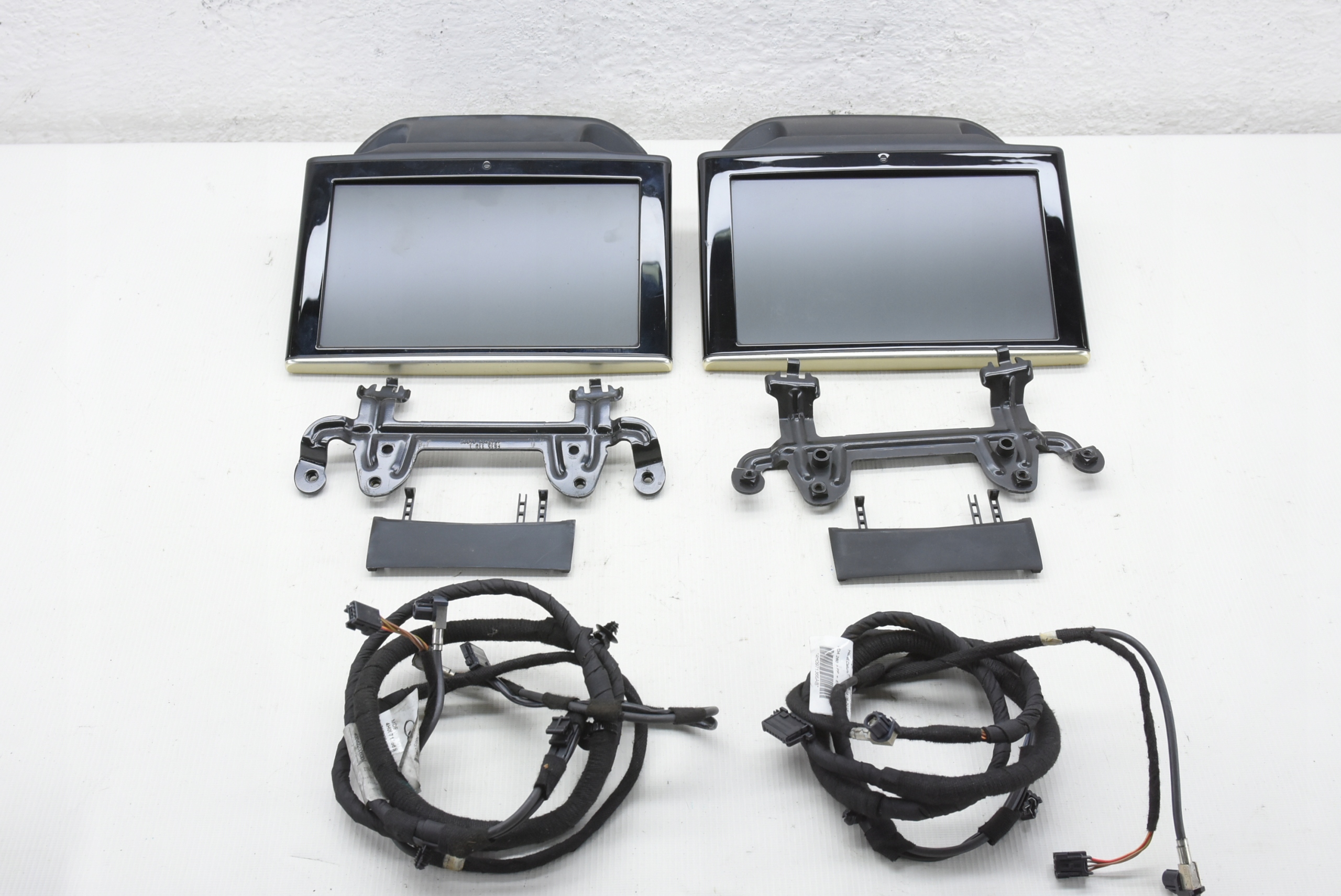 AUDI A8 D4 S8 MONITOR WYŚWIETLACZ TYLNY LCD +KABEL