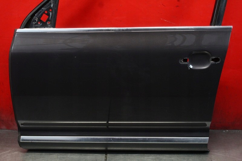 door left front front LR7M VW TOUAREG 1 and LIFT 07-10