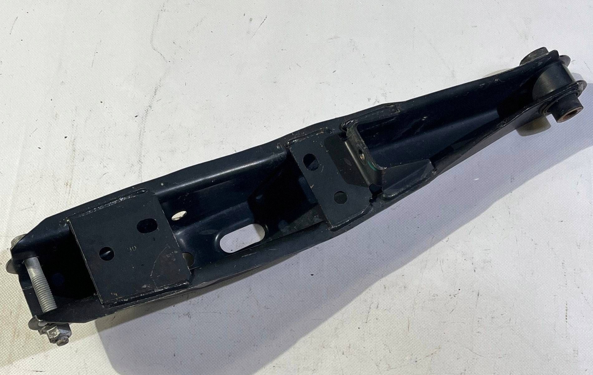 arm rear rear part left right lower Chevrolet Camaro 2009-2015