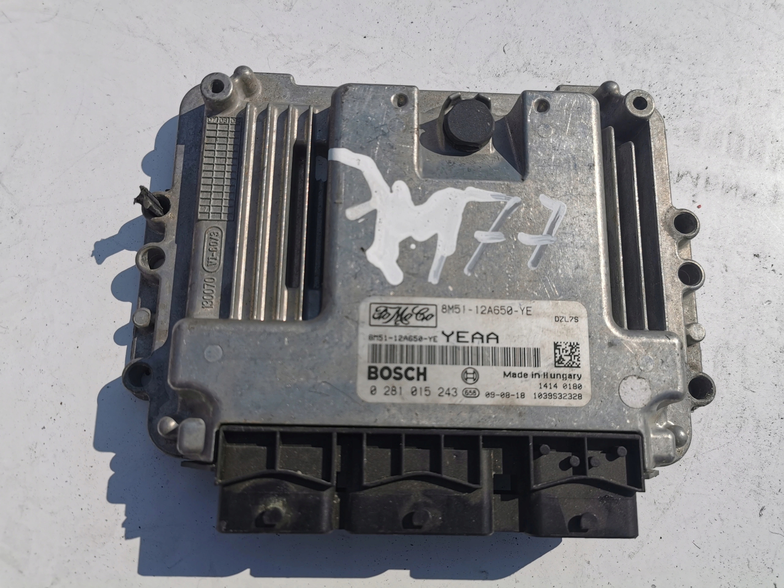 FORD FOCUS 1.6D 0281015243 8M51-12A650-YE computer