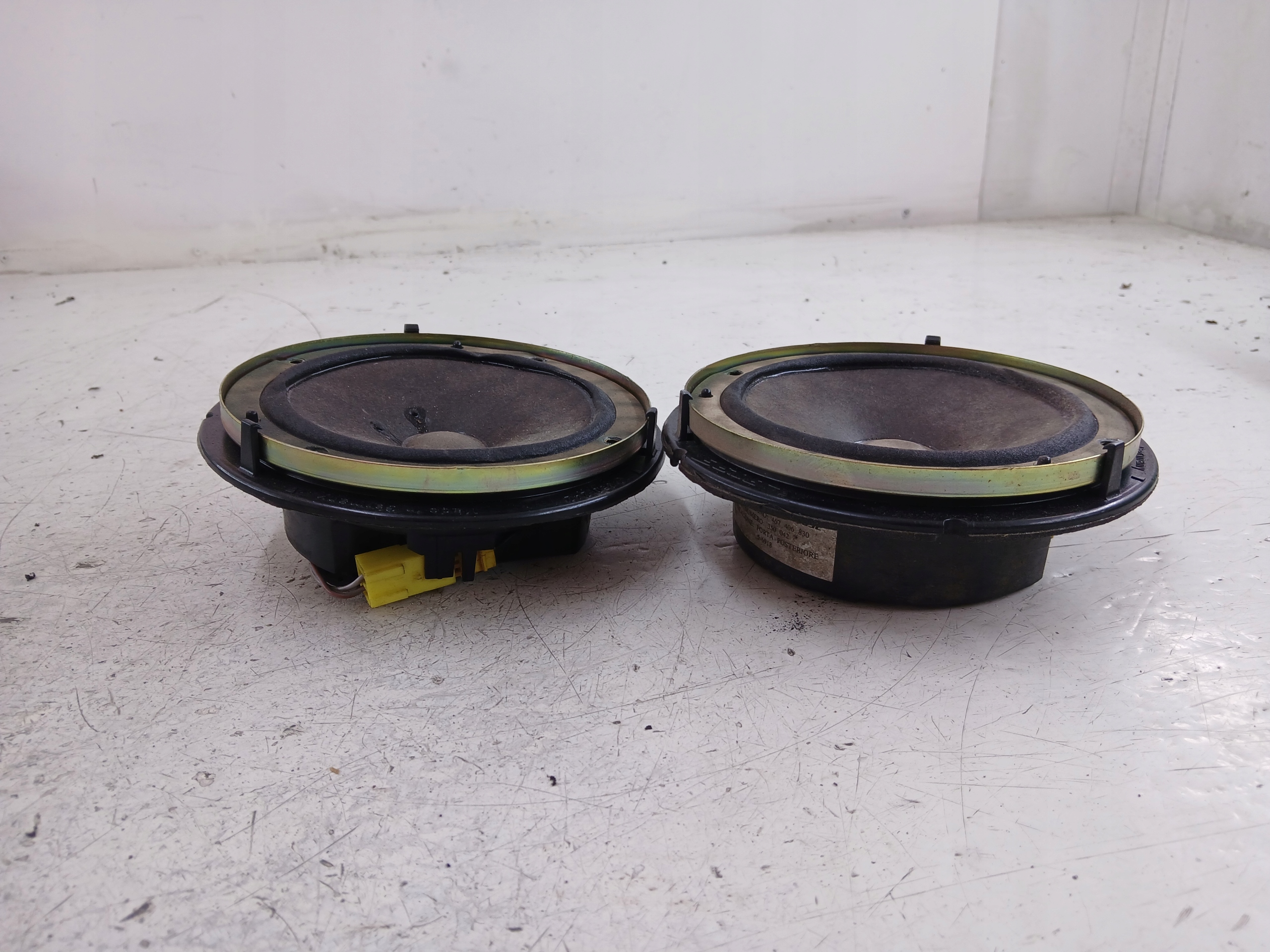 LANCIA LYBRA speaker door rear part BOSE 467406830