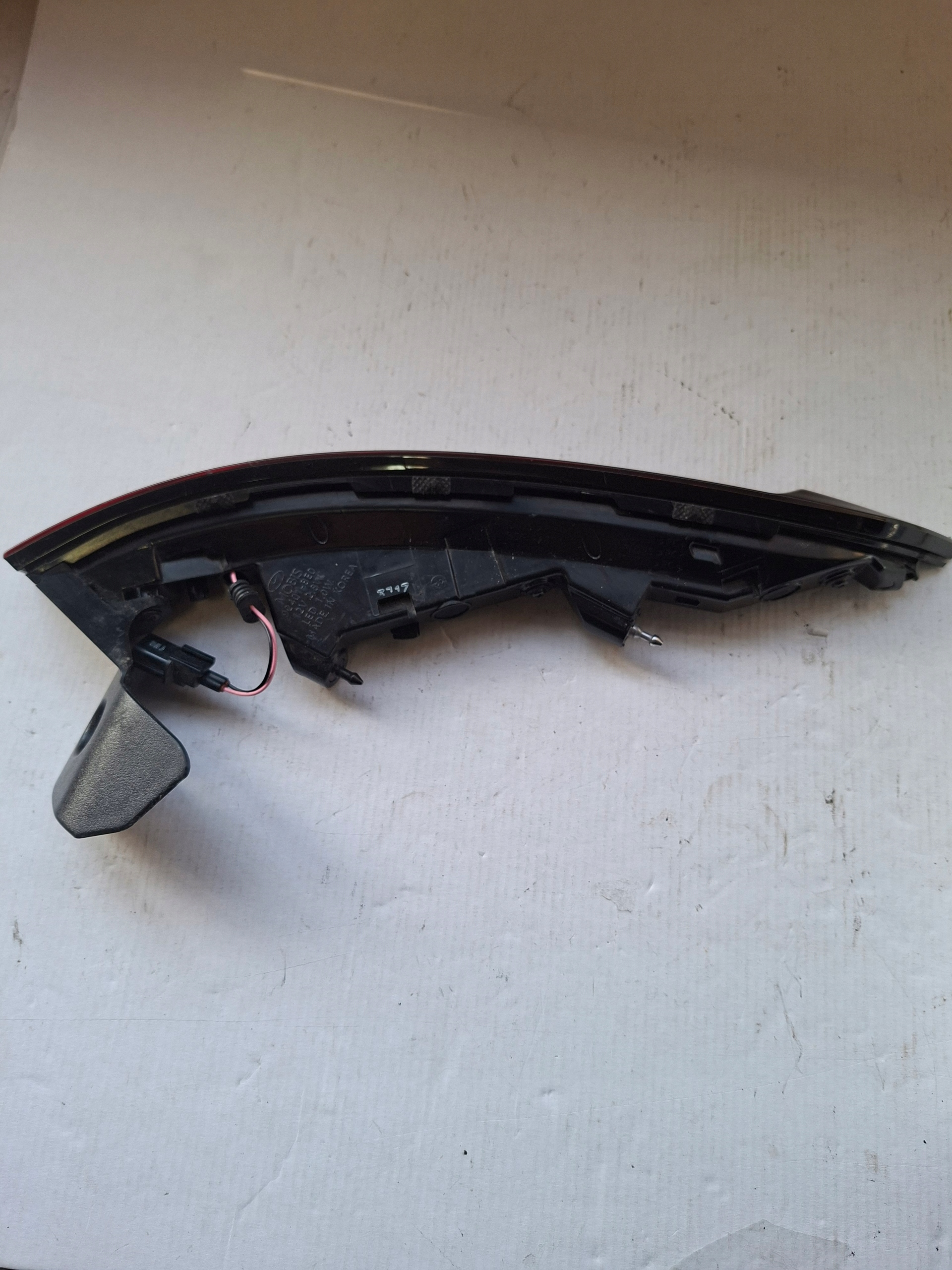 light rear left LED HYUNDAI KONA II 92401BE000