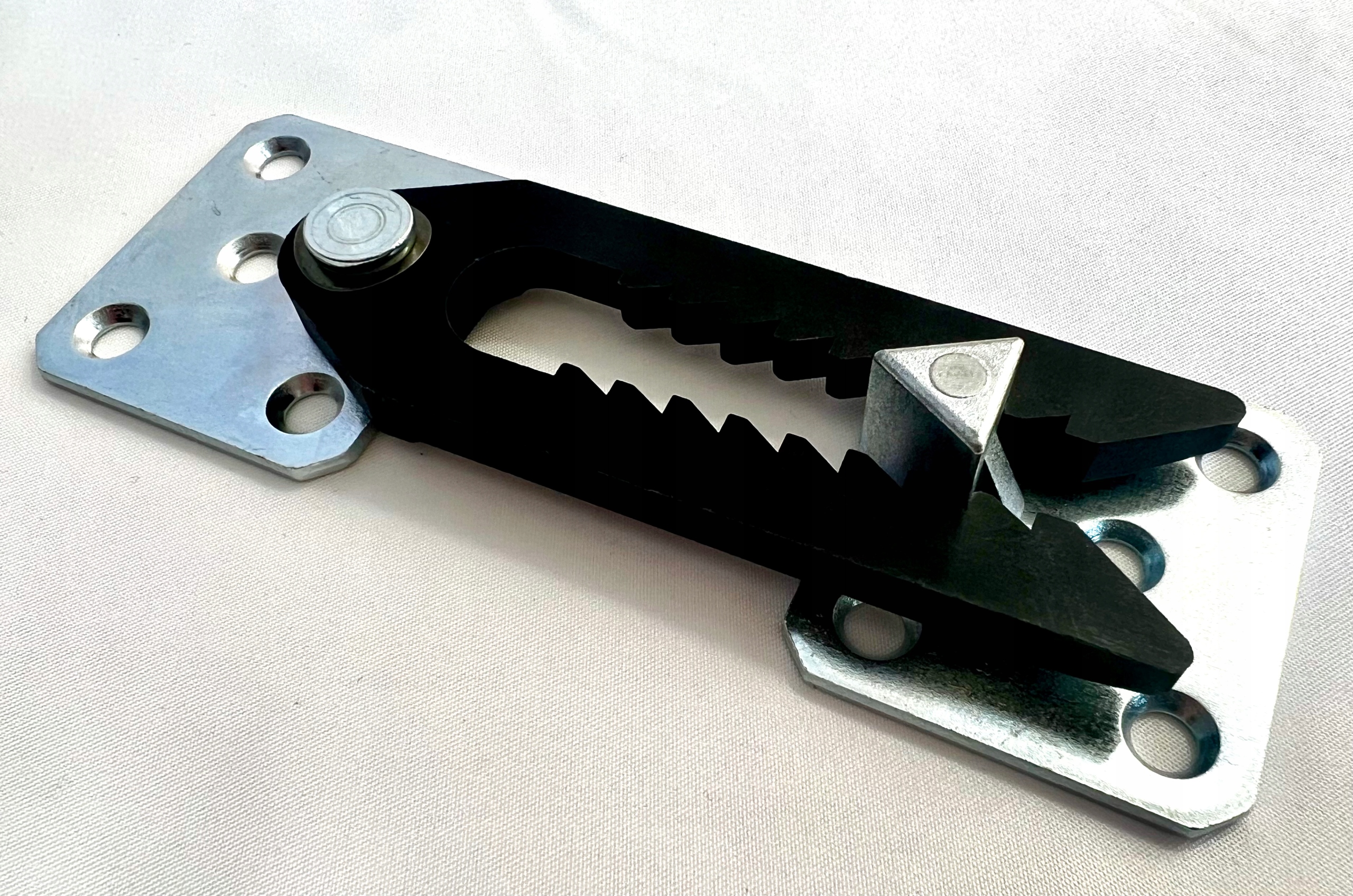 ŁĄCZNIK MEBLOWY, KROKODYLKI