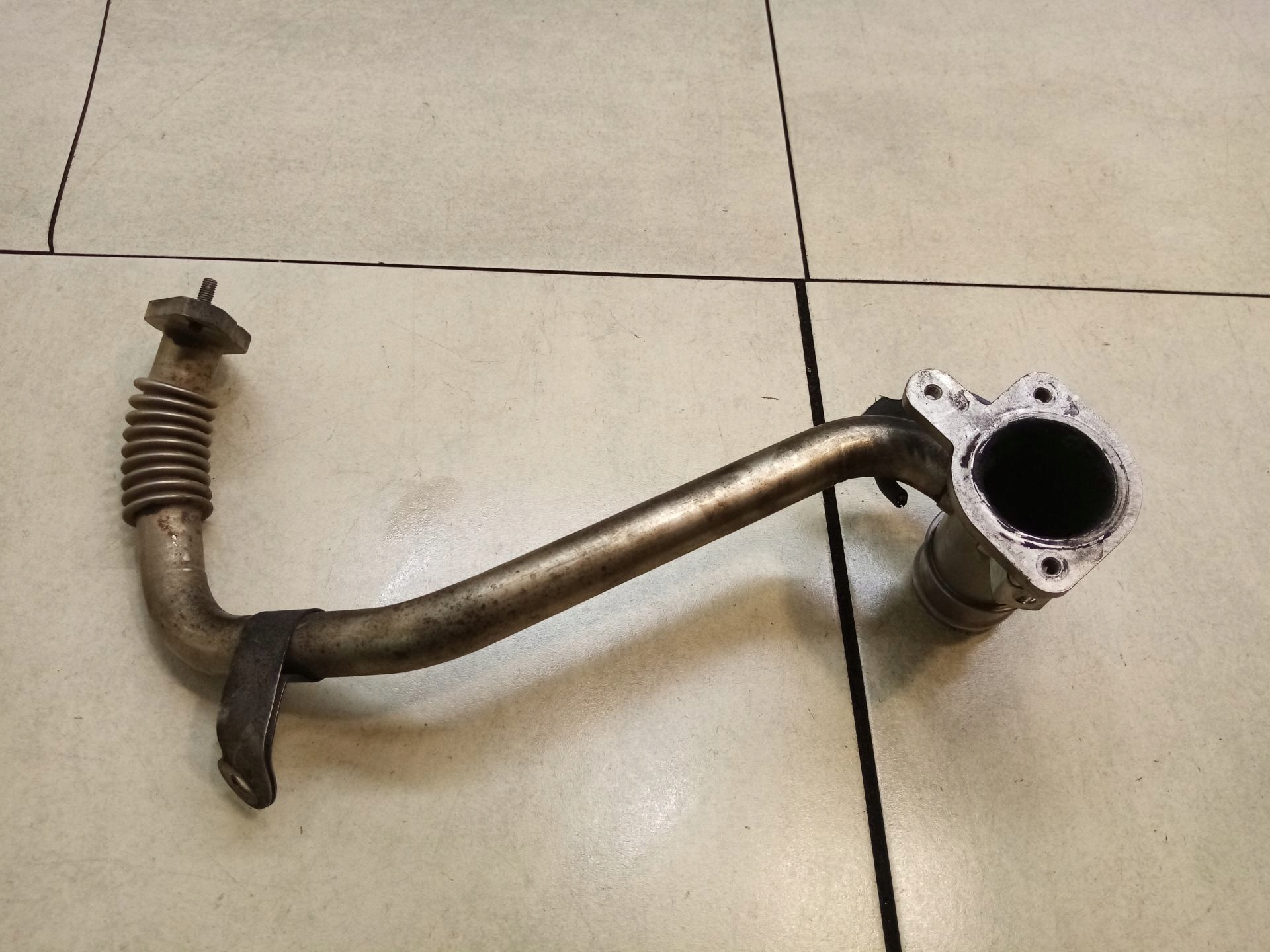 trouba ventilu EGR snímač MAP TRANSIT MK6 2.4 TDCI