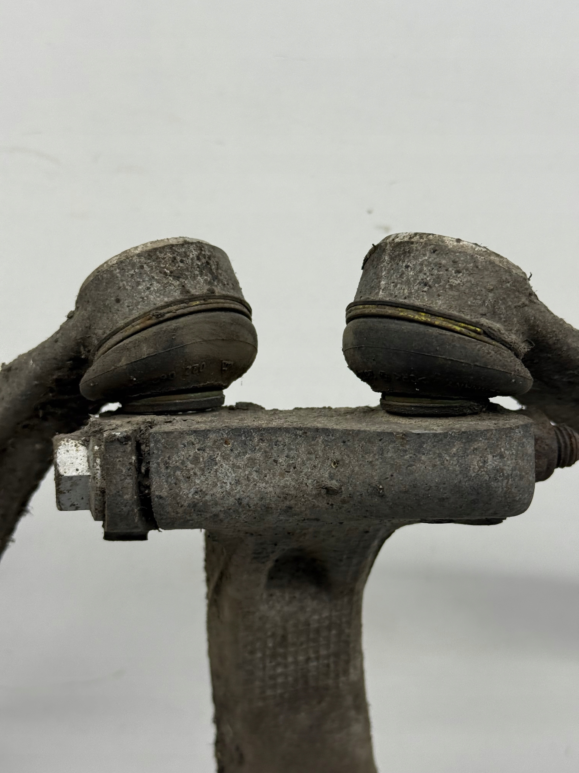 AUDI A6 A7 C7 swing right front arm of the arm complete