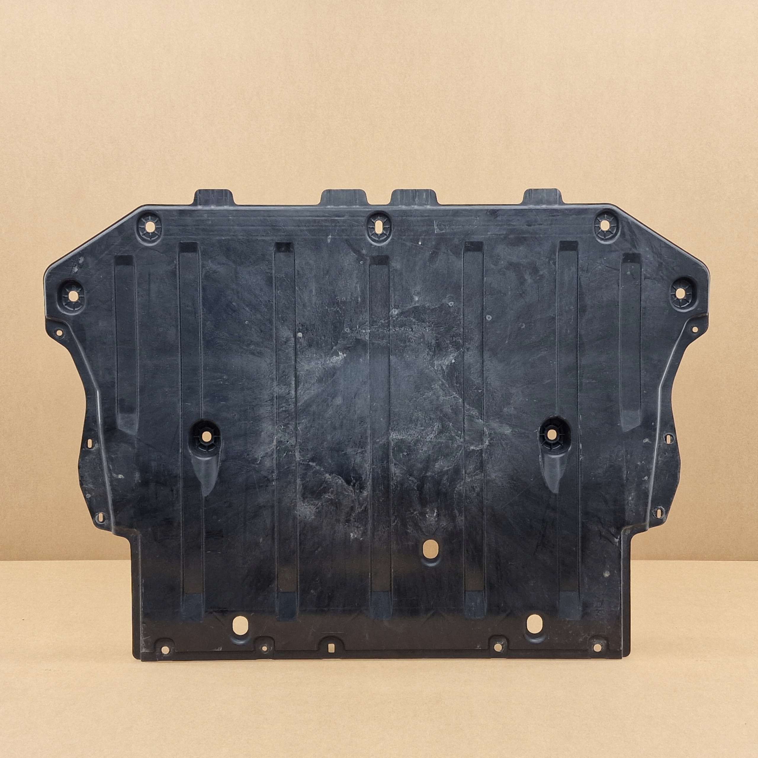 lower cover cover below engine VOLVO XC40 C40 EX40 EC40 POLESTAR 2