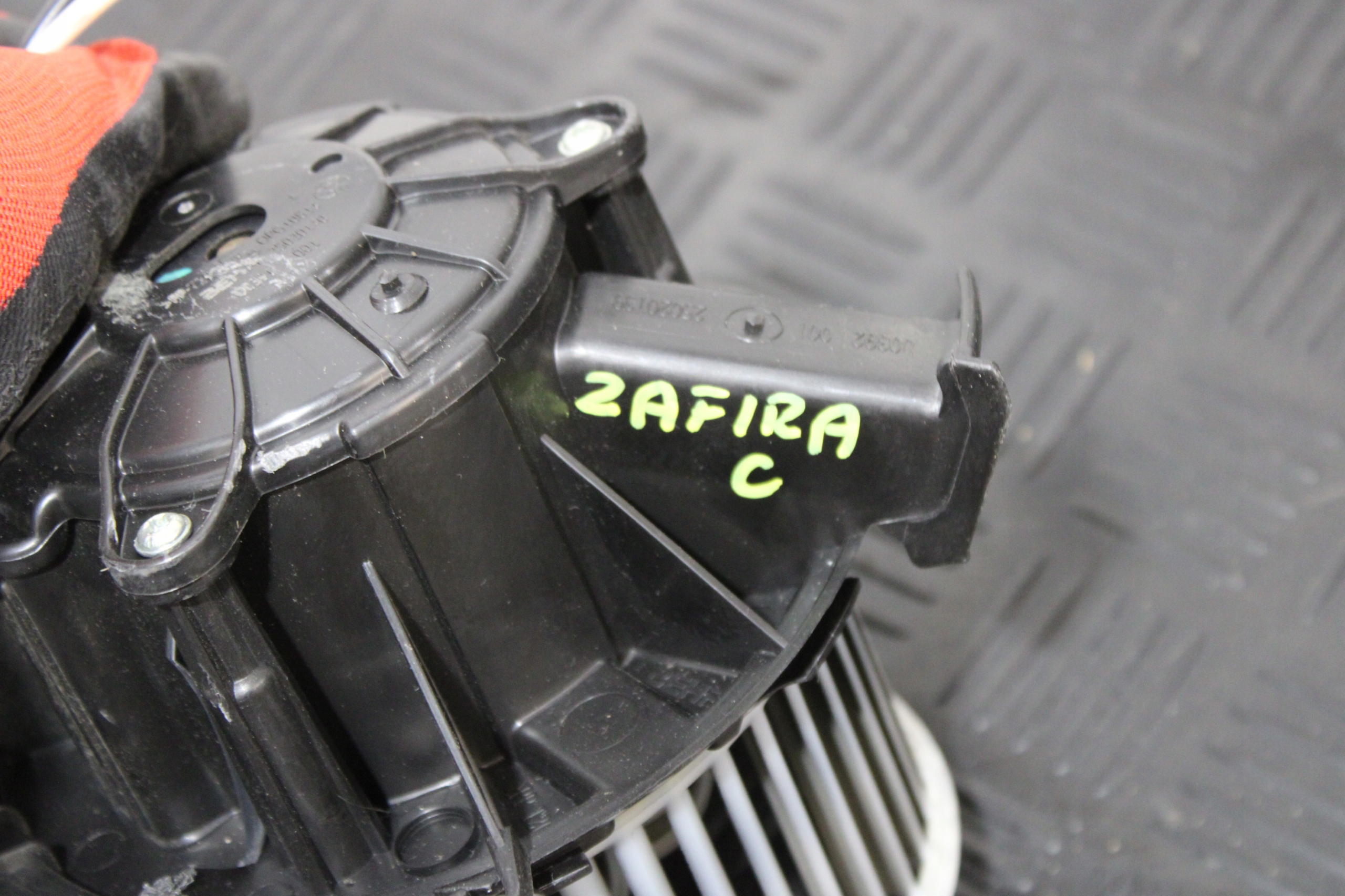 tOPENÍ ventilátor topení OPEL ZAFIRA C