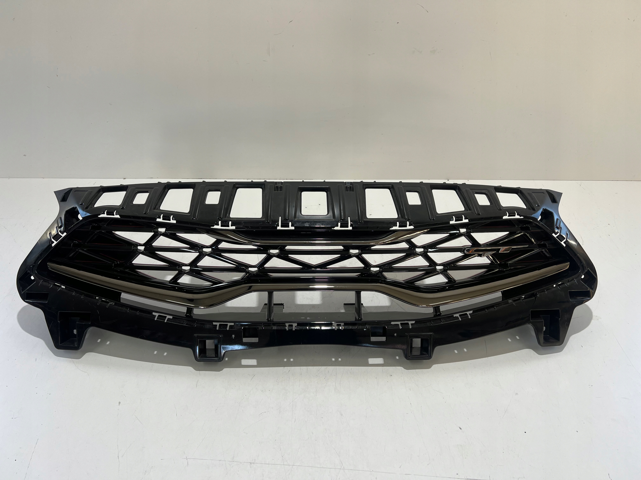Kia Ceed CD Kühlergrill FRONTGRILL Kühlergitter - Thumbnail 1