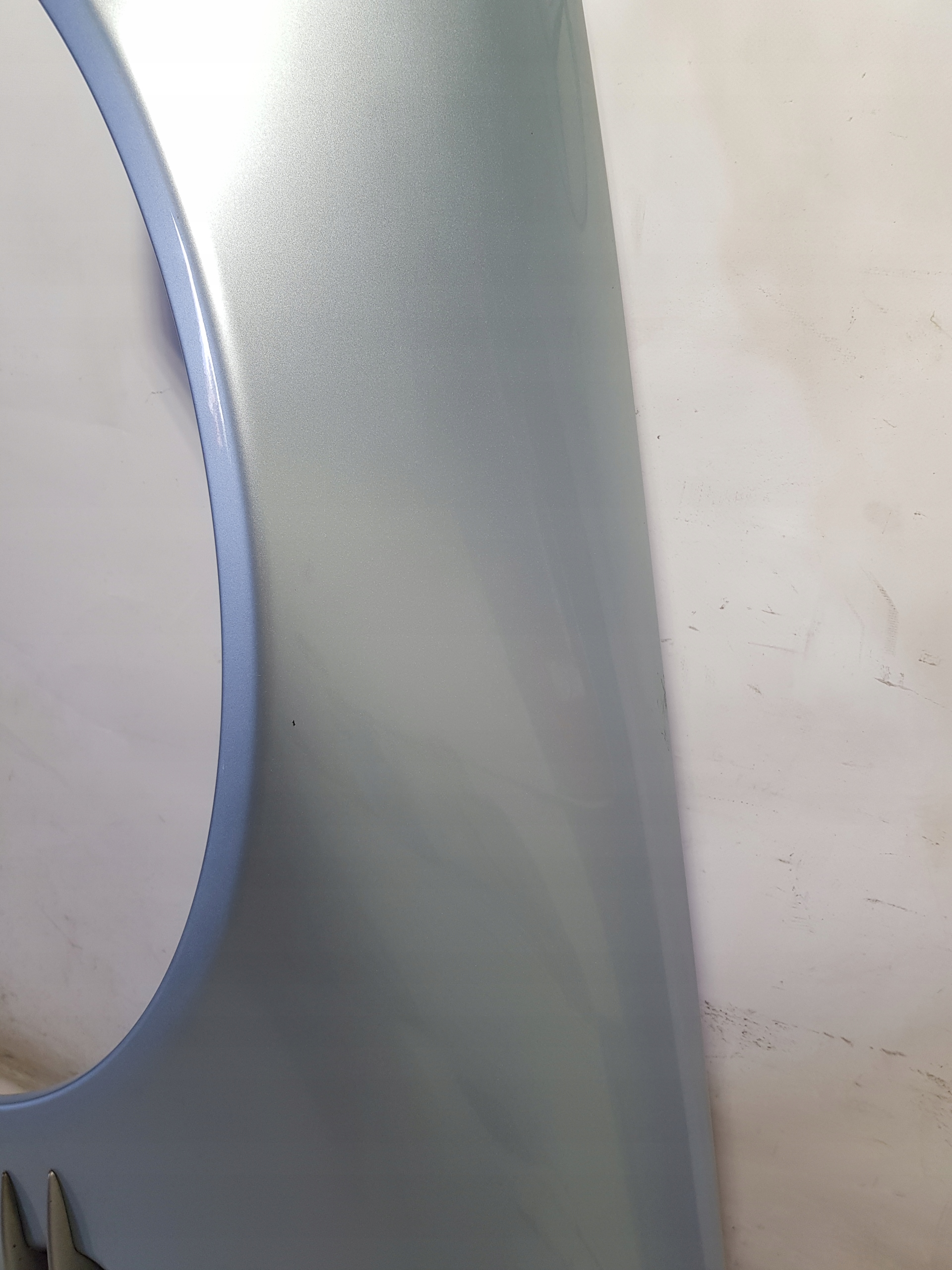 fender left front MERCEDES SL R230 W230 762 C762