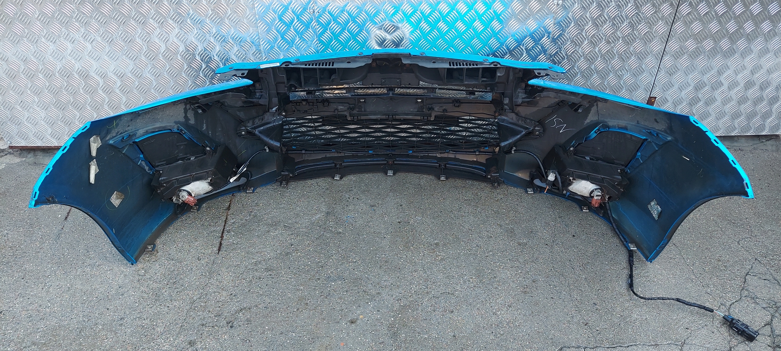 bumper front MAZDA 3 BL 08-11 LAK: LAK: 38J