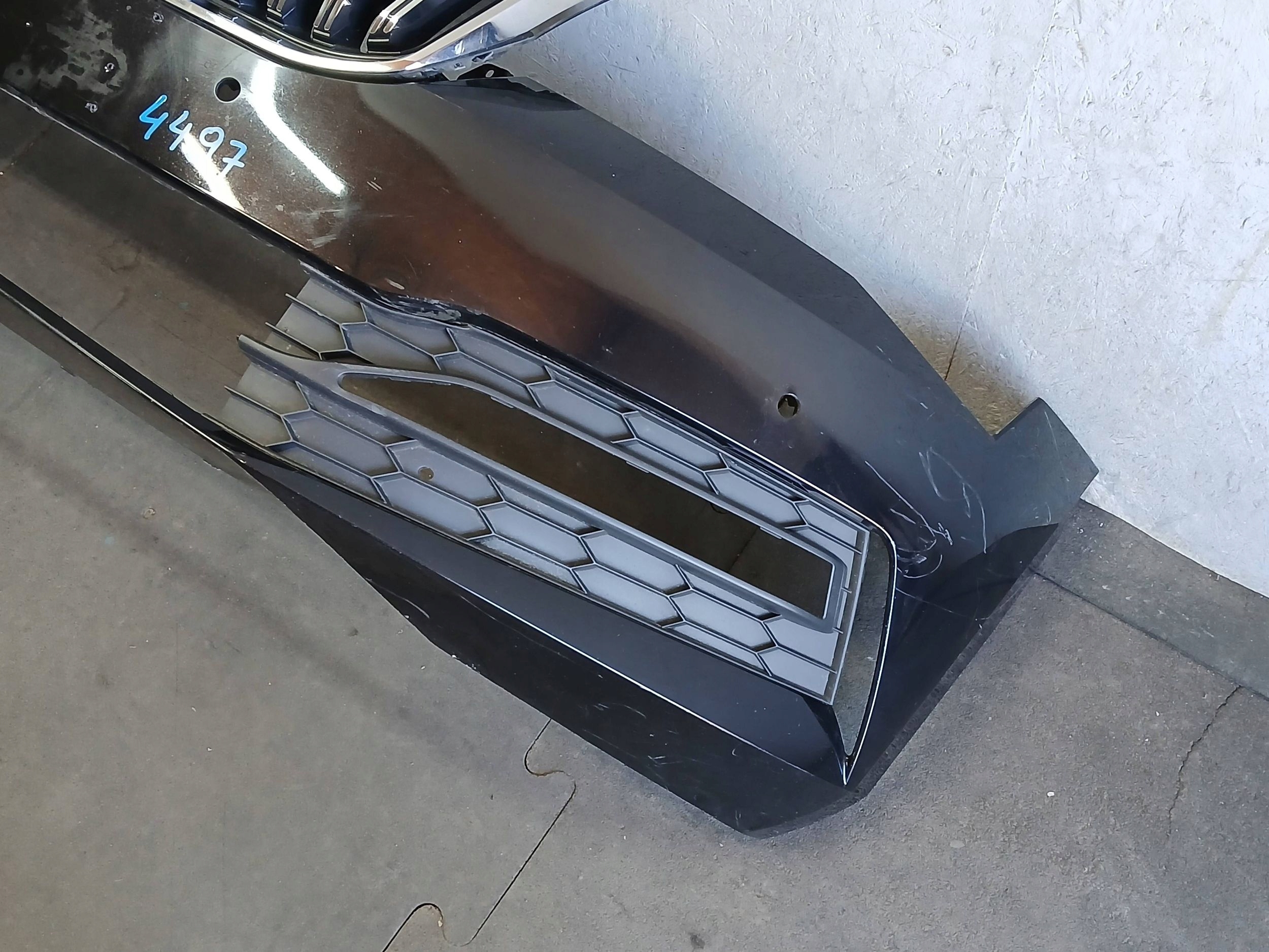bumper front SKODA SUPERB III 3 LIFT