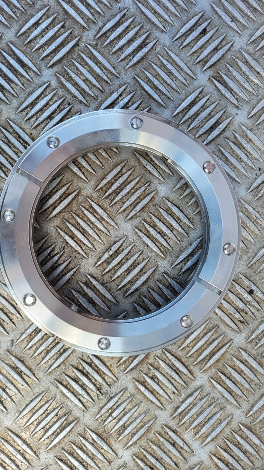 VOLVO PENTA 78467377 OBCISK RURY WYDECHOWEJ caliper