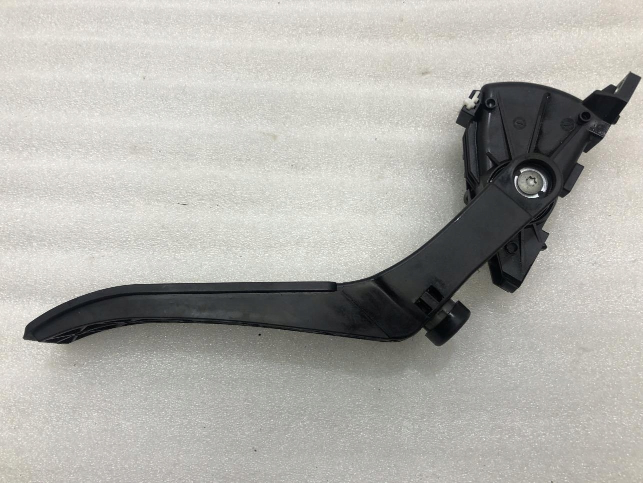 педаль газа PORSCHE Cayenne II 6PV 008026-24