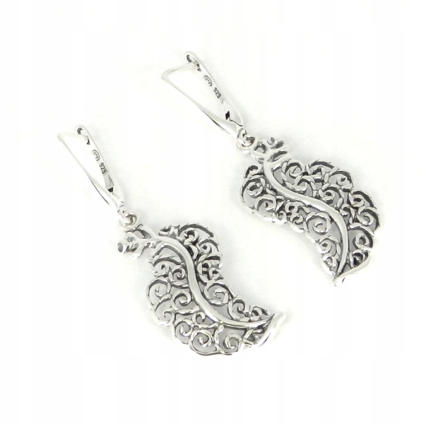 Náušnice s prolamovaným listem