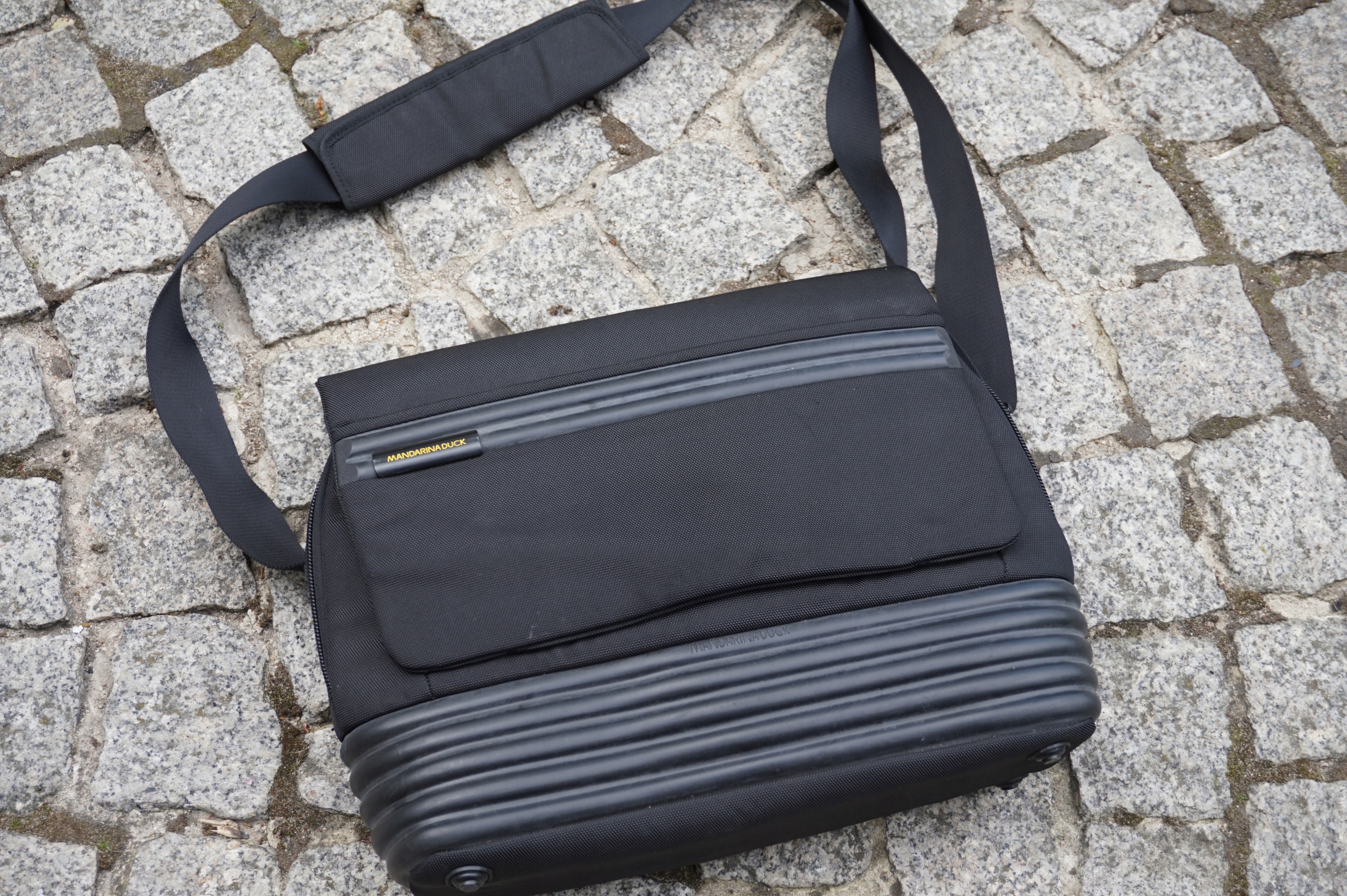TORBA MANDARINA DUCK na LAPTOP 17