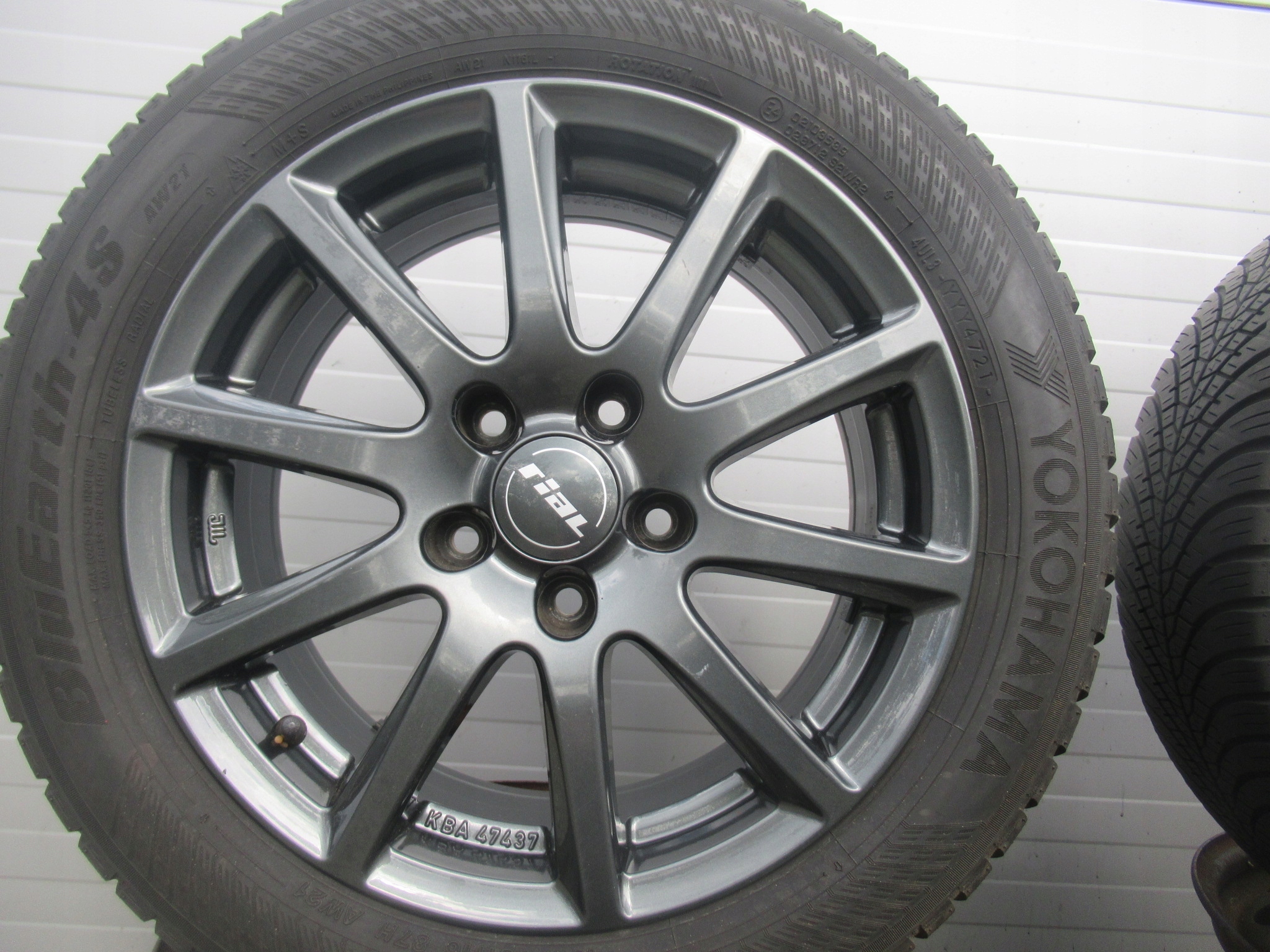 ALU+OPONY WIELOSEZON R16 SUZUKI SWIFT SPORT Producent felg Rial