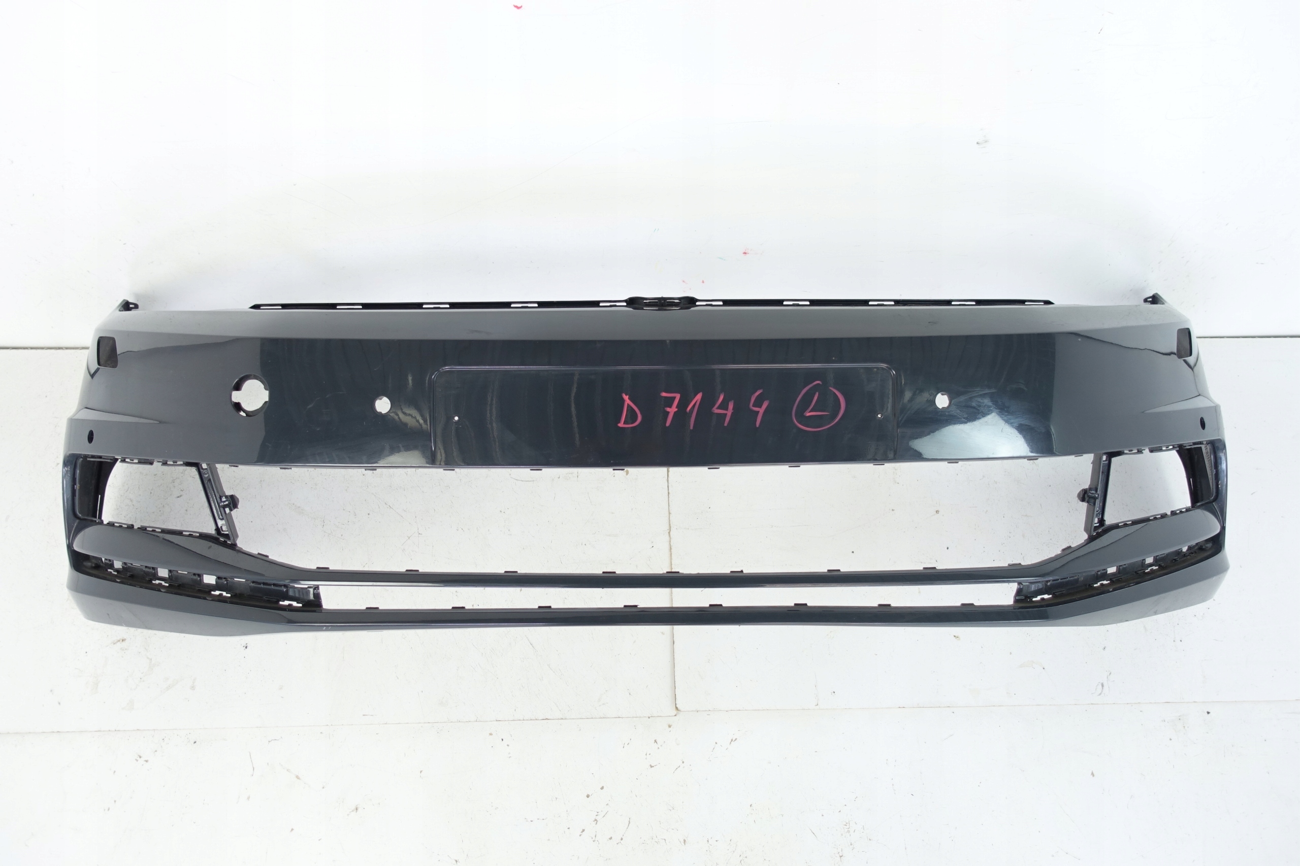 bumper front front VW TOURAN II 5TA 15