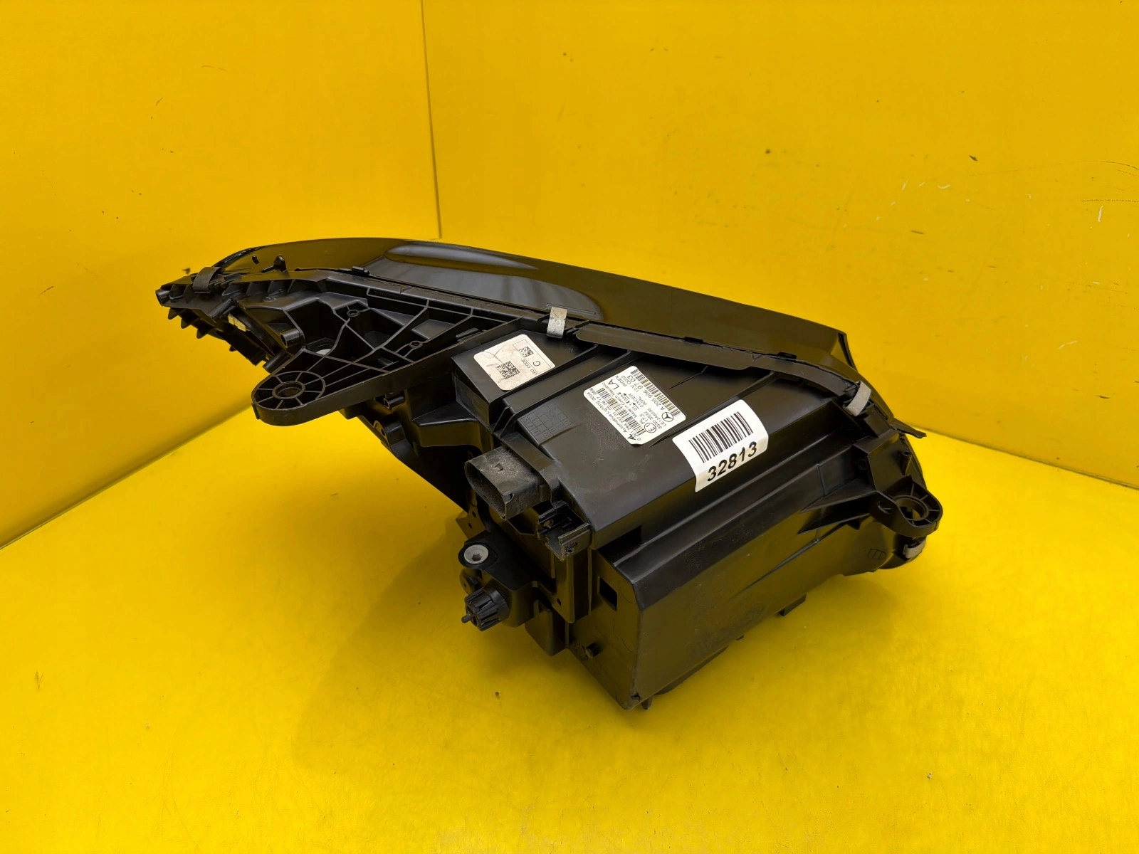 light left Mercedes C-Klasa W205 Hybryd Full Led A2059069703