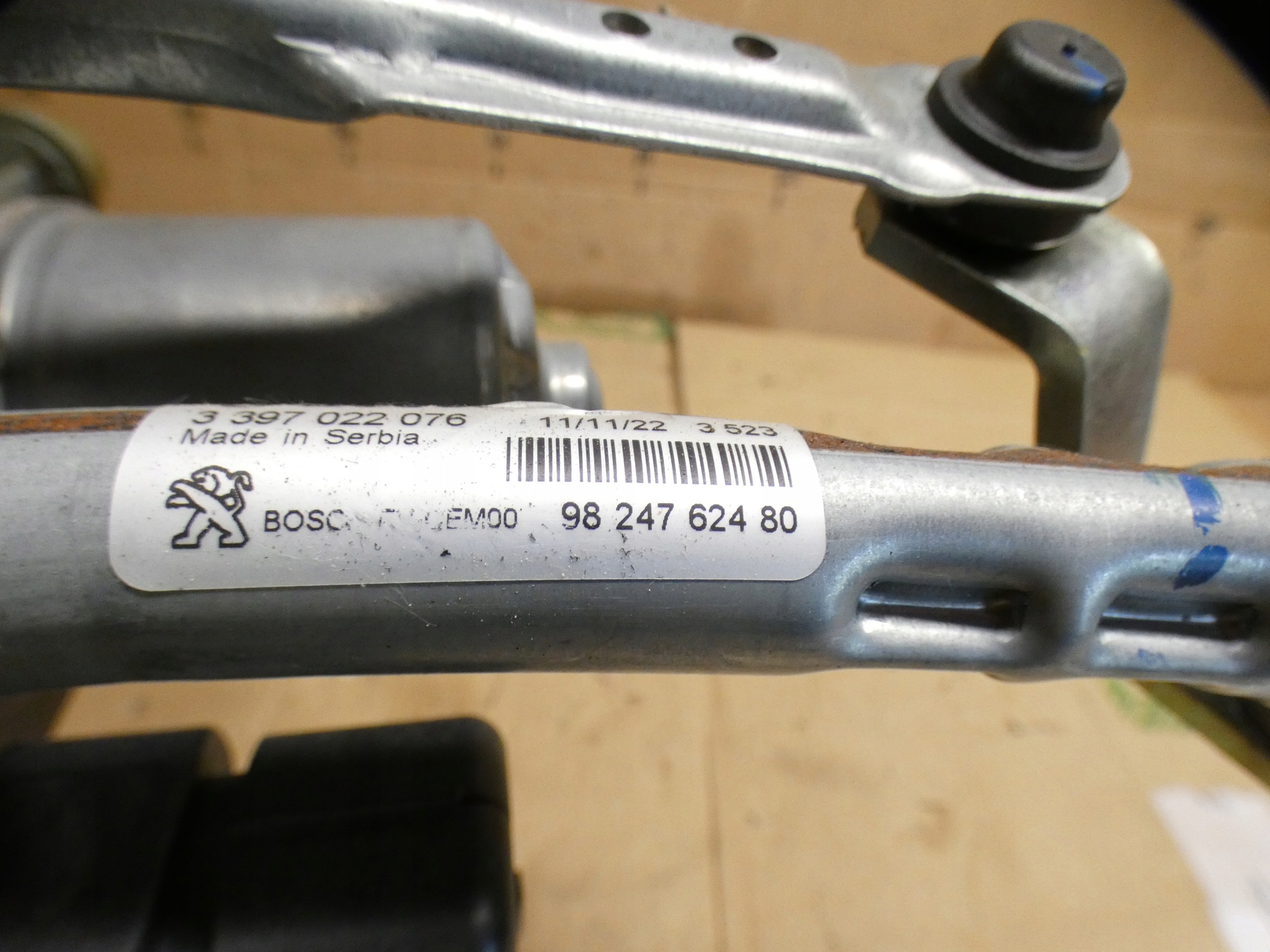 Citroen DS7 Crossback LIFT Wischergestänge 9824762480