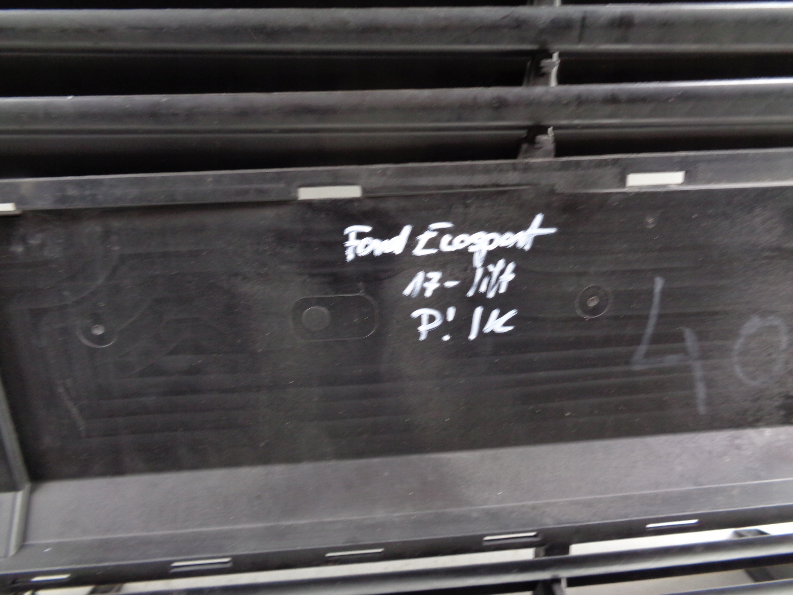 bar, wall front FORD ECOSPORT 17- LIFT