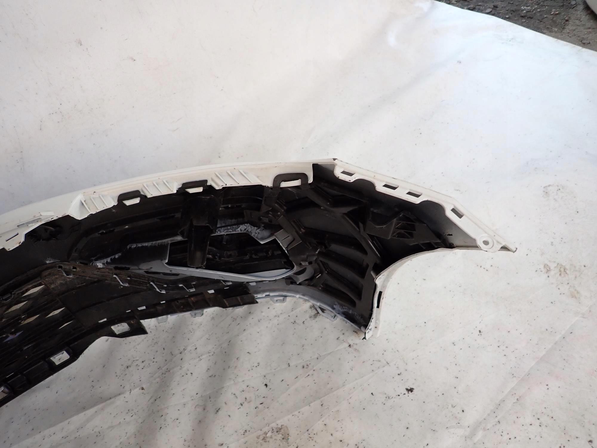 VW TOURAN II 2 R-LINE 15-> bumper front front washer PDC