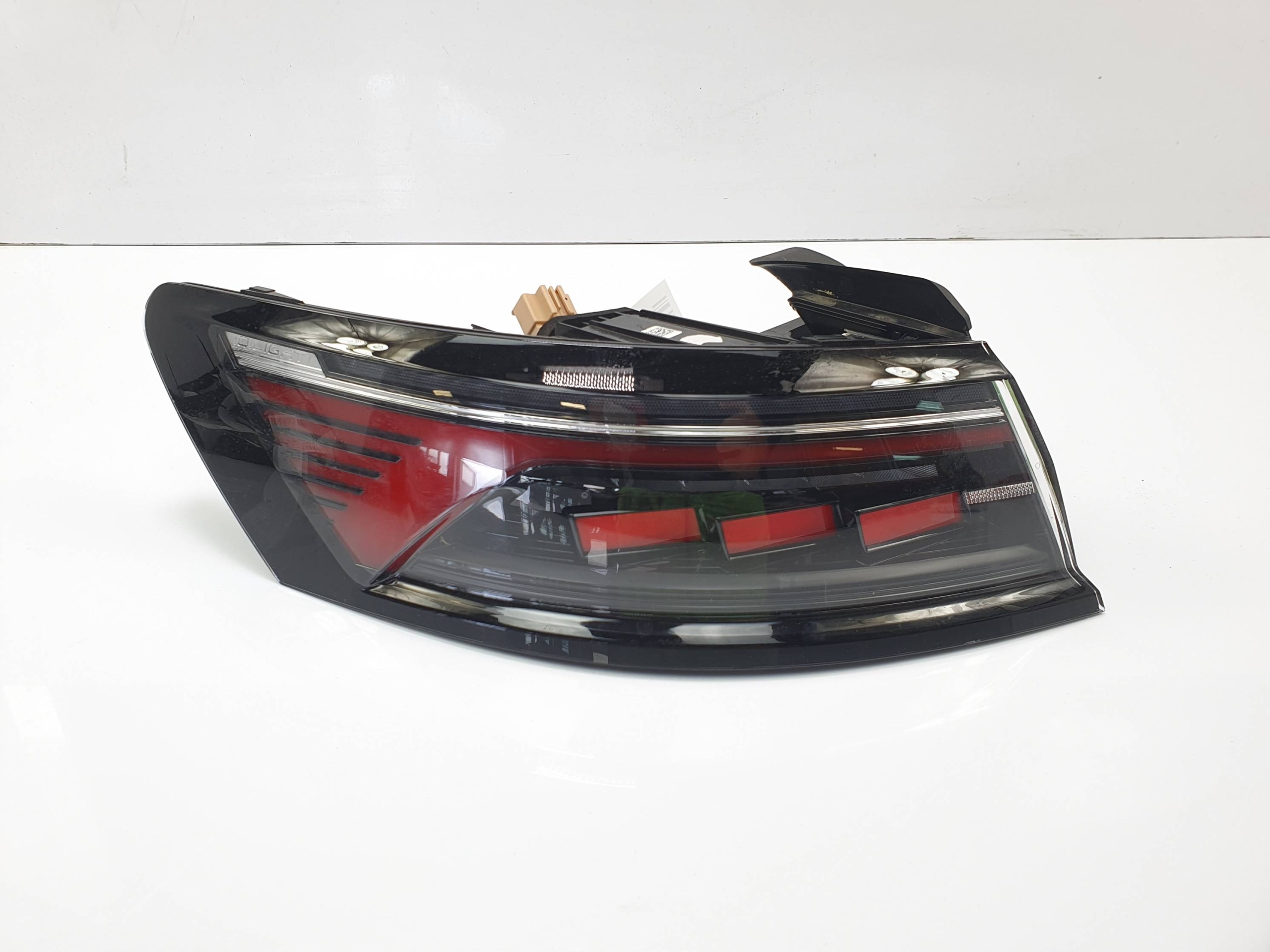 light left rear part SHOOTING BRAKE VOLKSWAGEN ARTEON