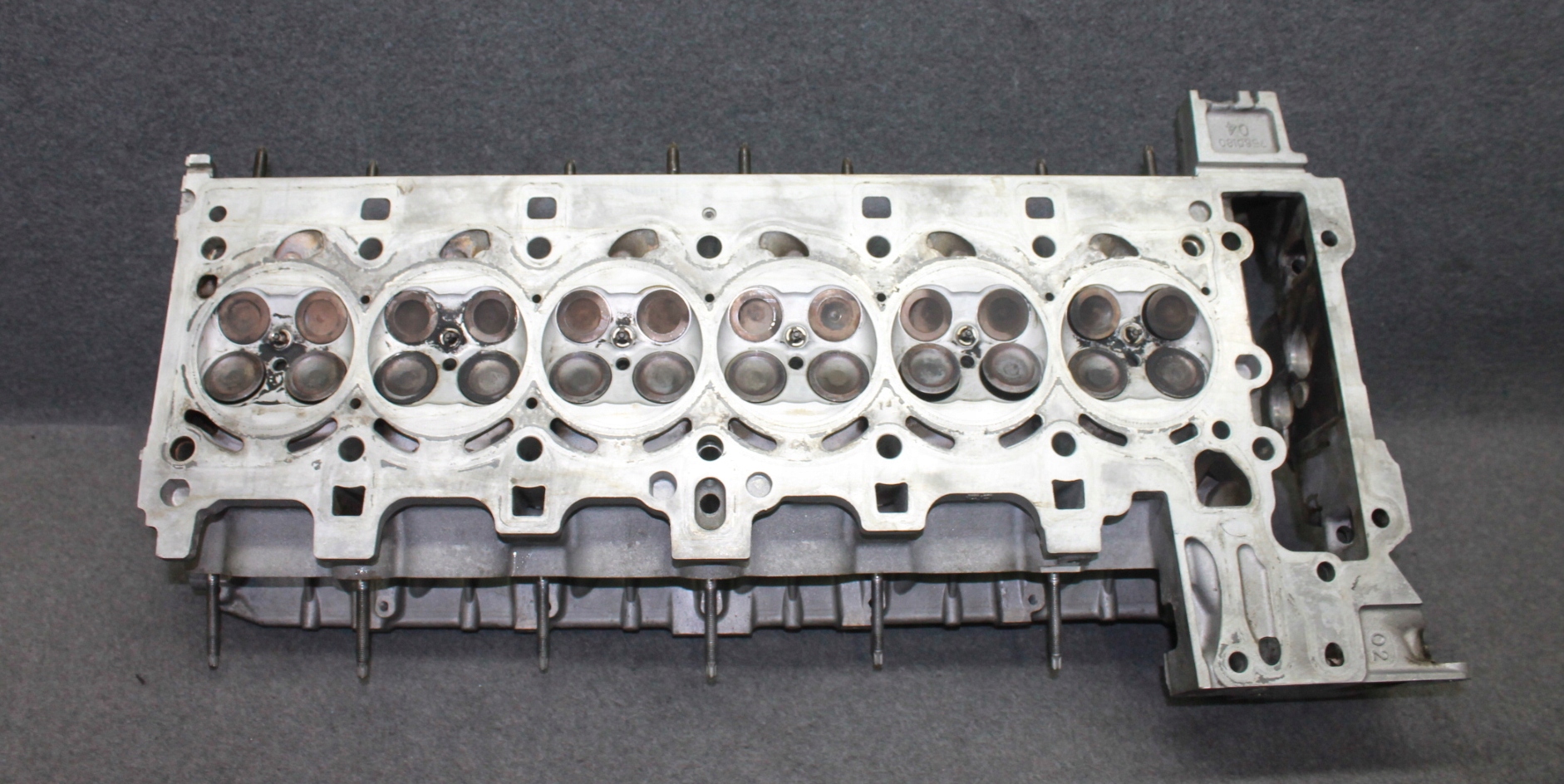 BMW E88 E90 E60 F01 E71 N54B30A 3.5i 4.0i head. complete - 7588247