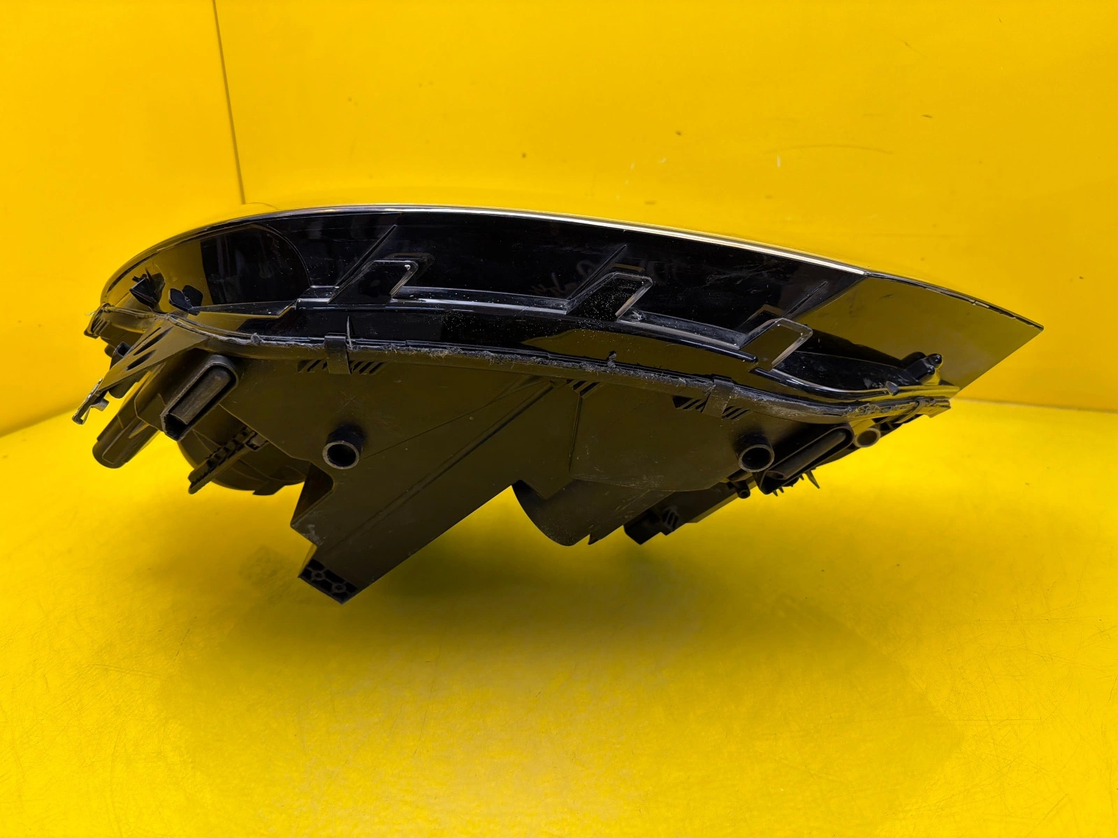 light right VW Touran III H7 15- 5TB941006A