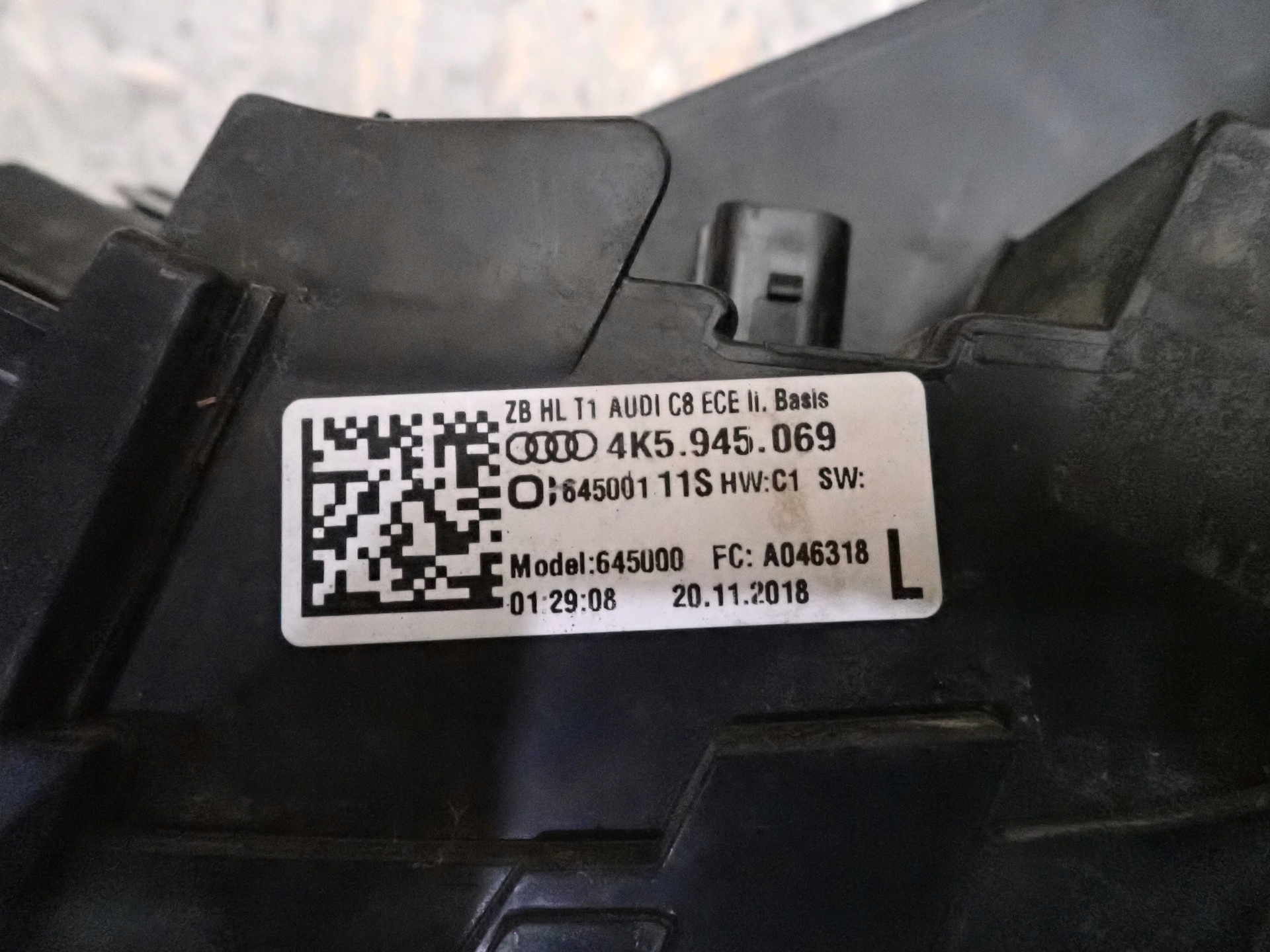 light left rear left rear part AUDI A6 C8 4K sedan 2018- 4K5945069