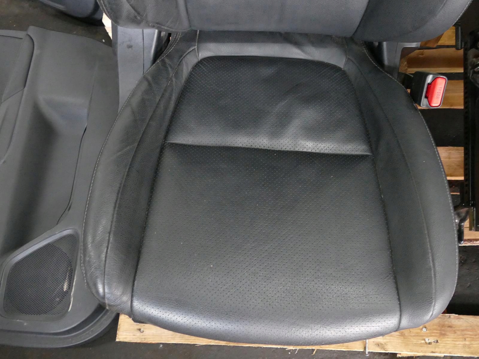 MITSUBISHI OUTLANDER III Sitz Sitz Seite Sitze Seiten schwarze Leder UK