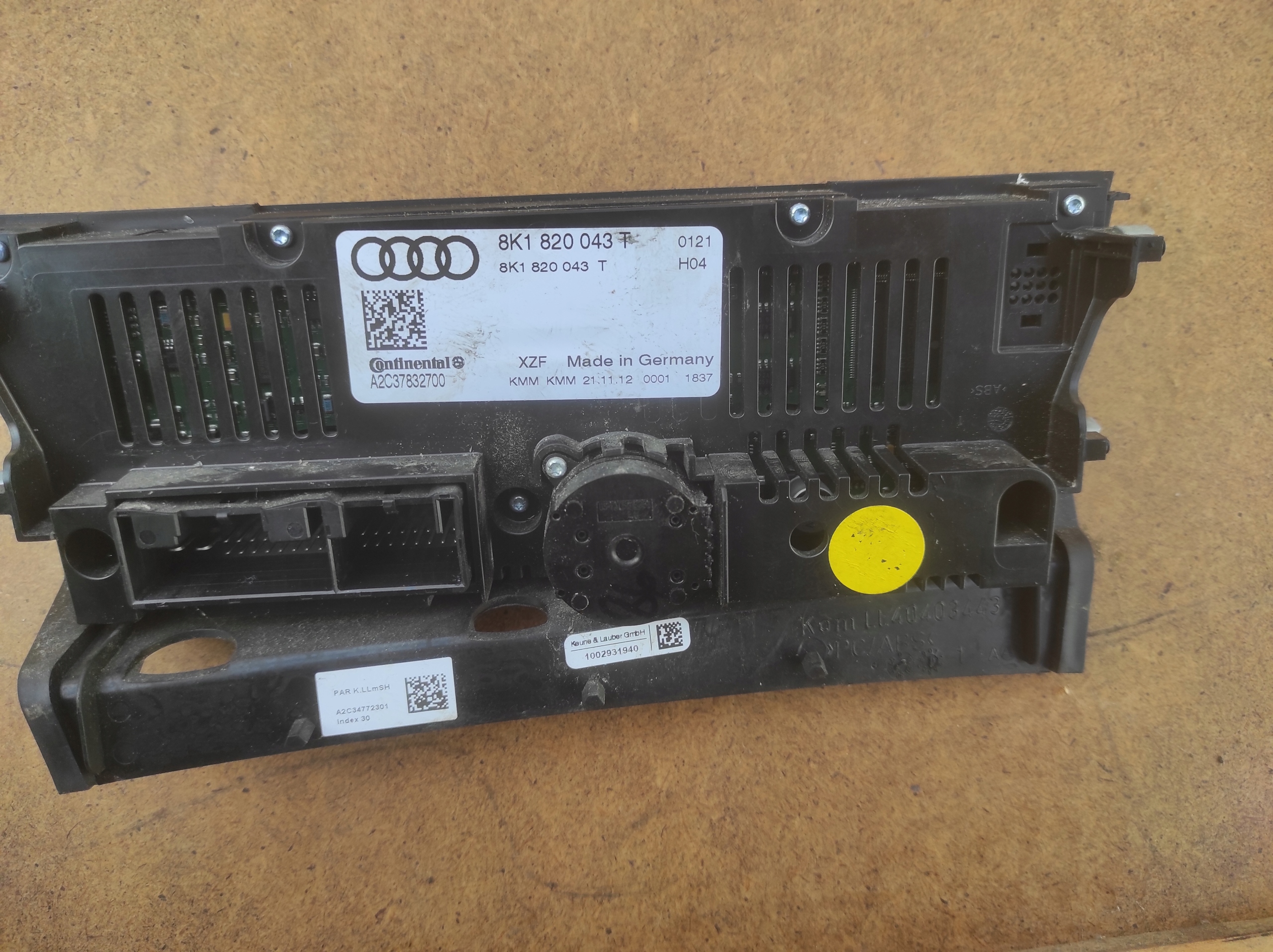 PANEL KLIMY klimatizaci AUDI A4 A5 b8 8K182004