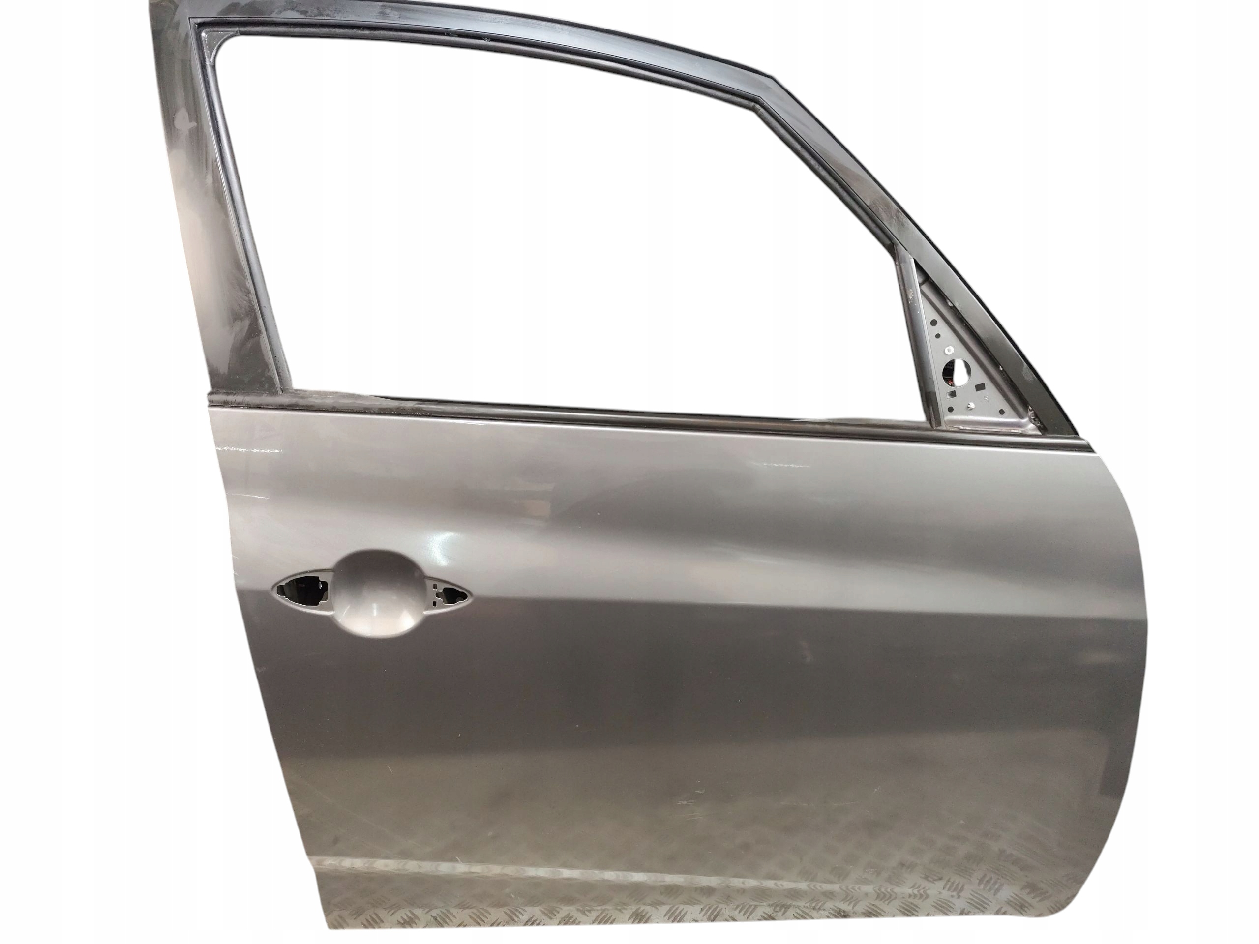 door right front KIA VENGA LAK: 9A (09-14)