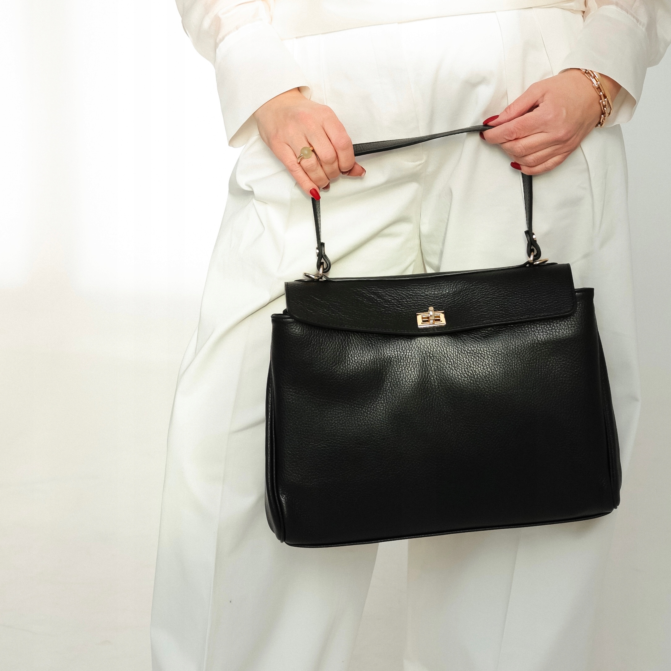 Dámská kabelka z přírodní kůže Rosina-M Černá